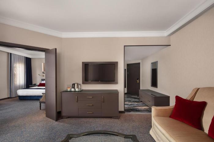 Grand Cevahir Convention Center Hotel 5*