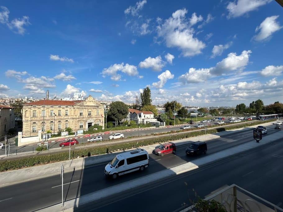 Holiday home Waterfront By The Tram - Private Terrace With Dome & Golden Horn View In Fatih Istanbul