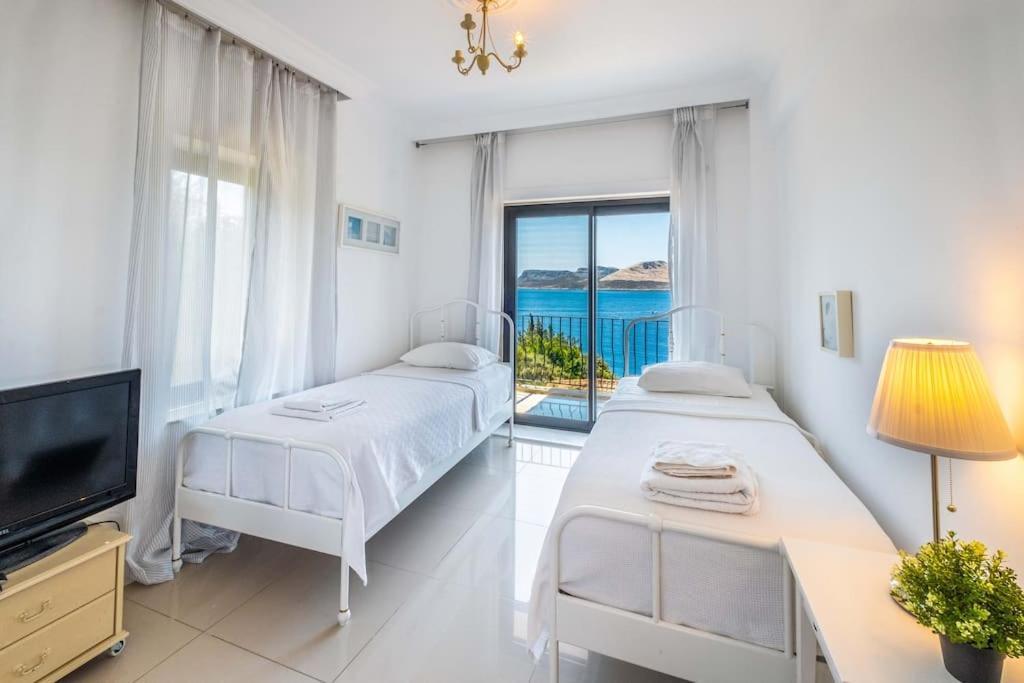 Jasmine Peninsula * Kas