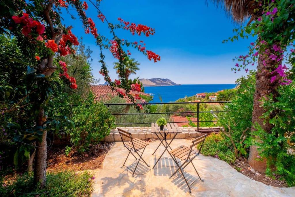 Jasmine Peninsula * Kas