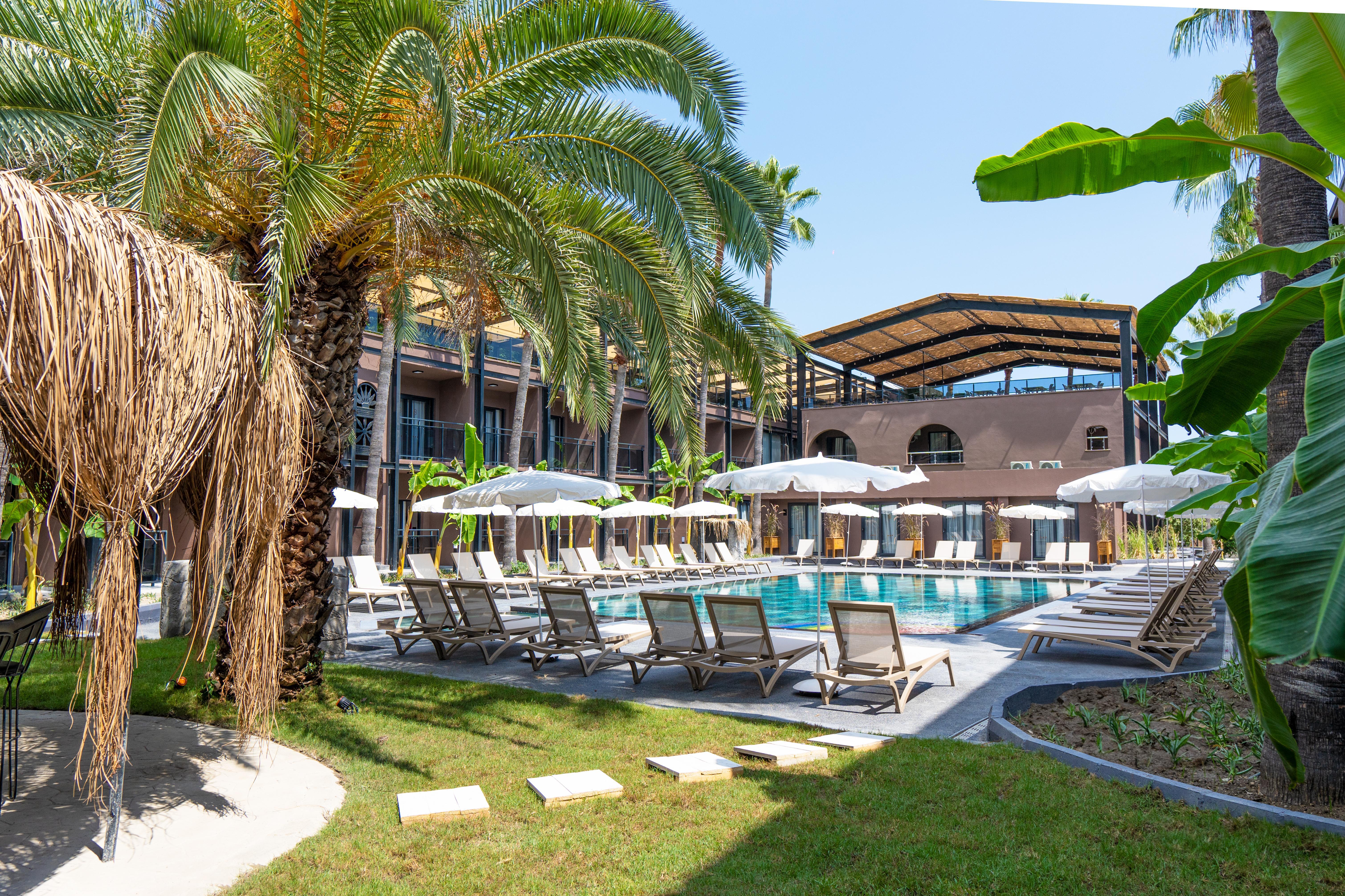 Hotel Golden Sun 3*