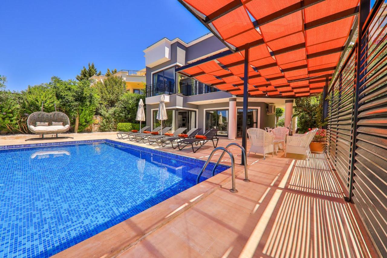 Celik Villa
