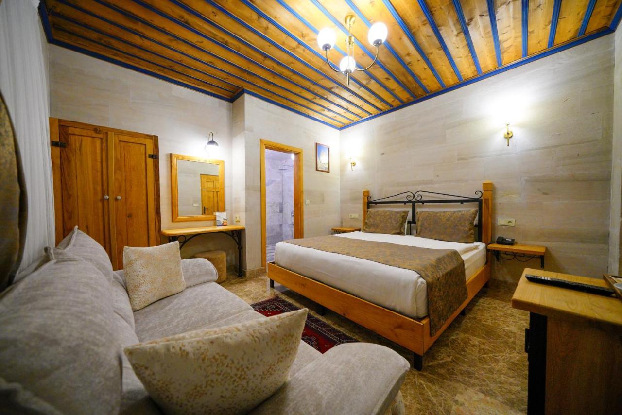 Hotel Cave Saksagan 2*