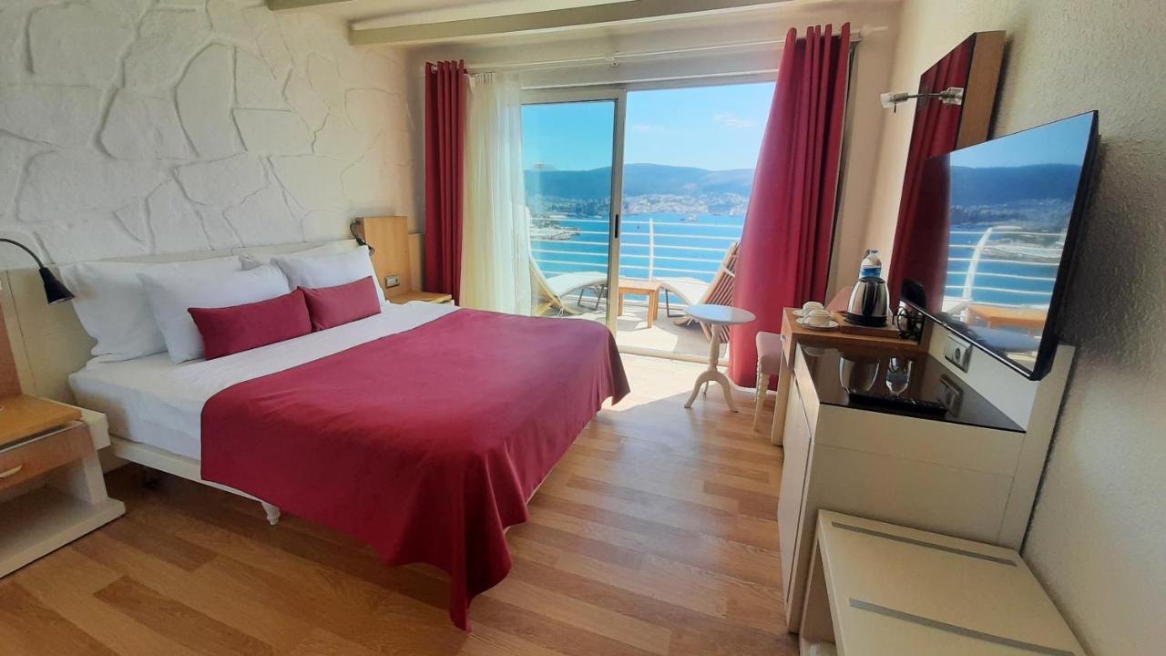 Prive - Adult Only Resort