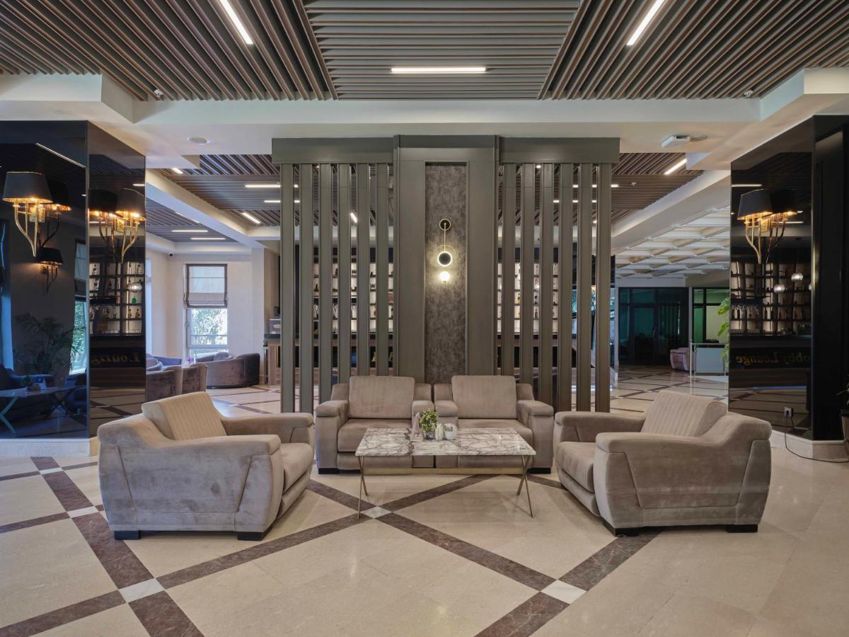 Dedeman Hotel