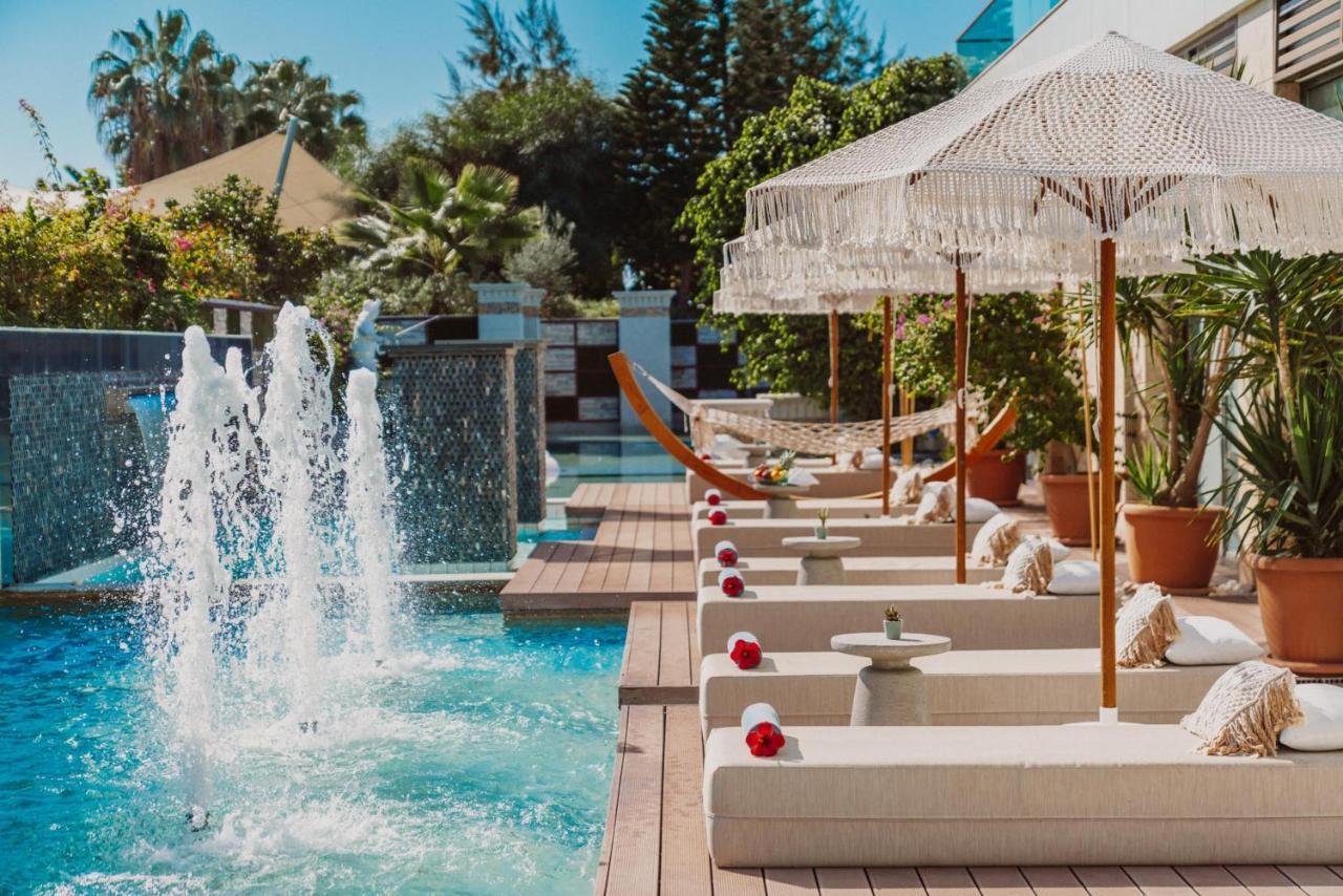 Blue Only Adult 16 Resort