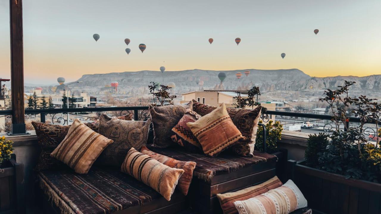 Royal Stone - Hotel