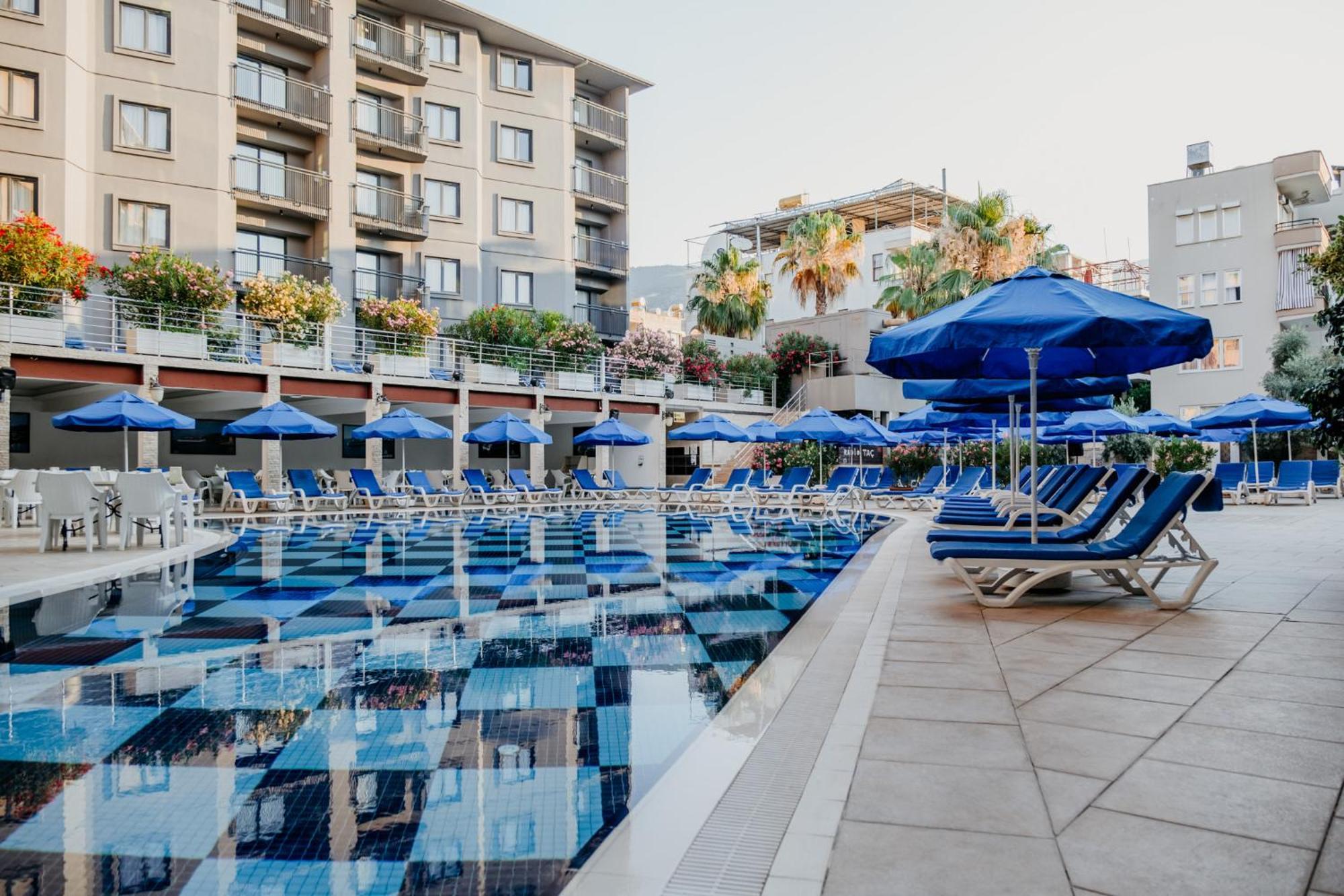 Resort Tac Premier & 4*