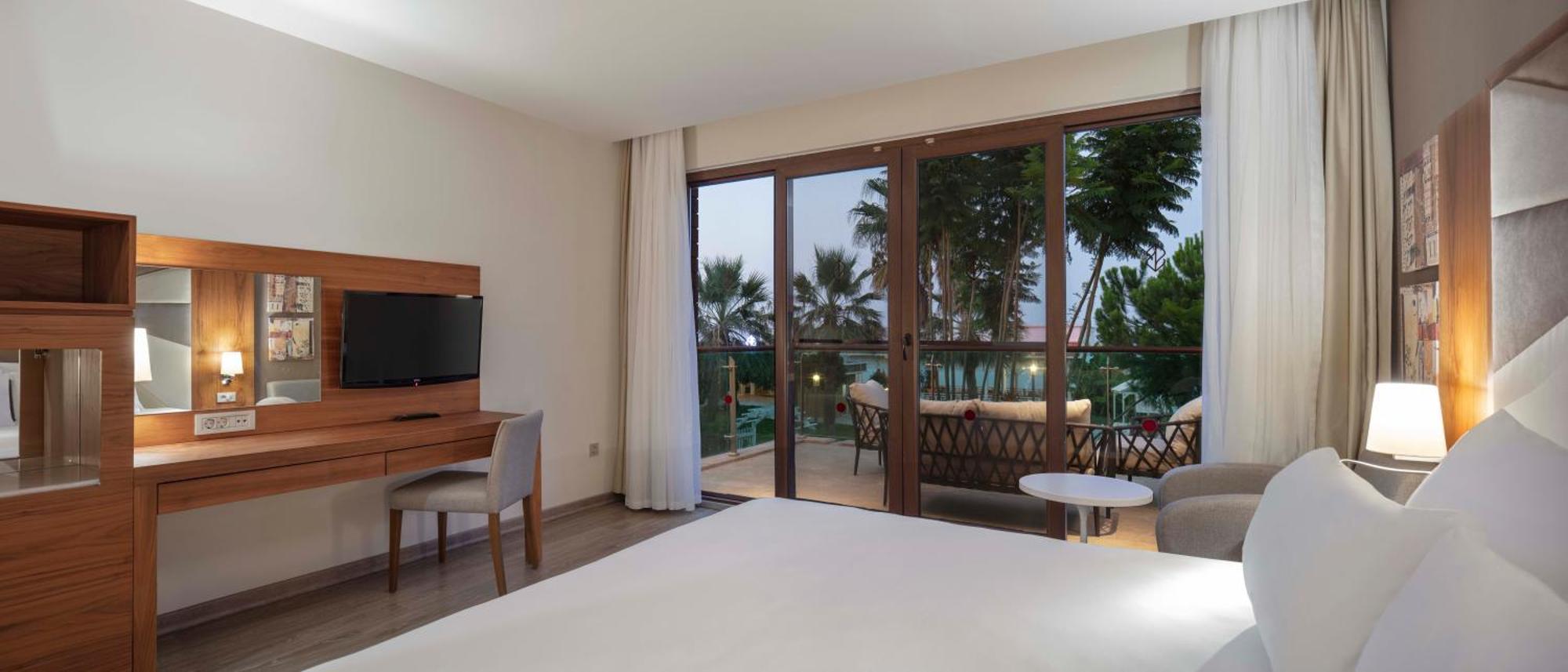Nirvana Mediterranean Excellence 5*