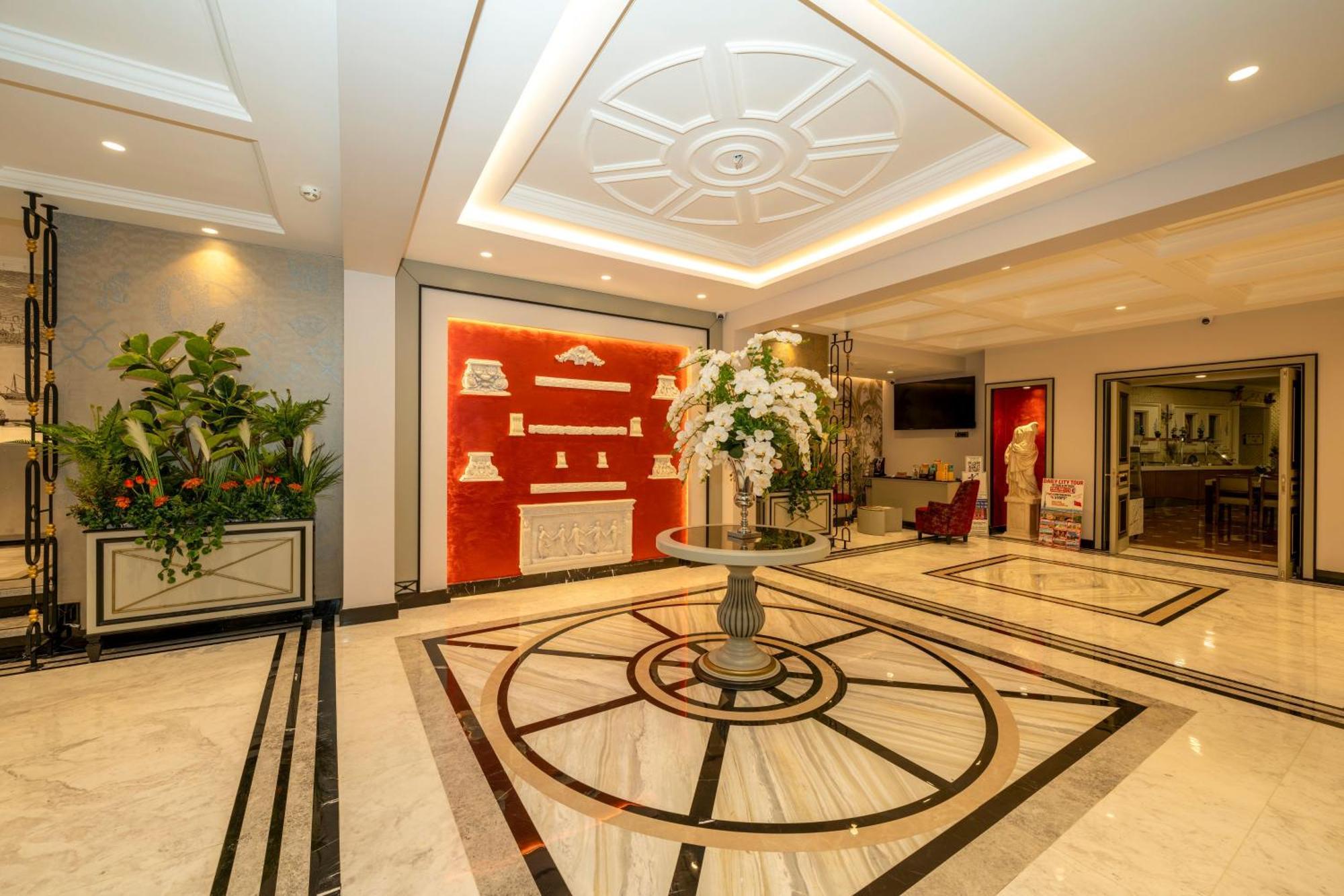 The Byzantium & Hotel 4*