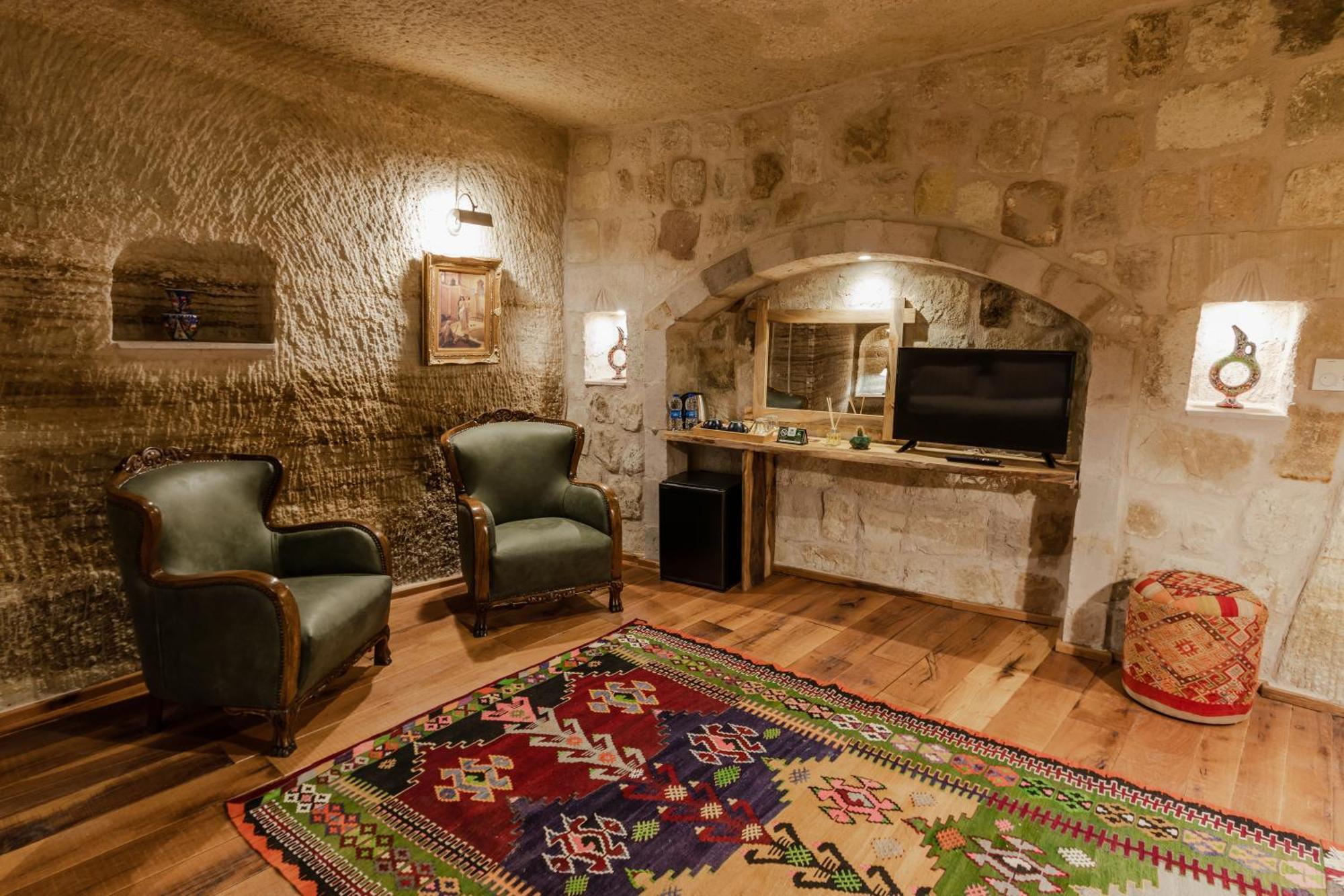 Sultan Cave Hotel 2*