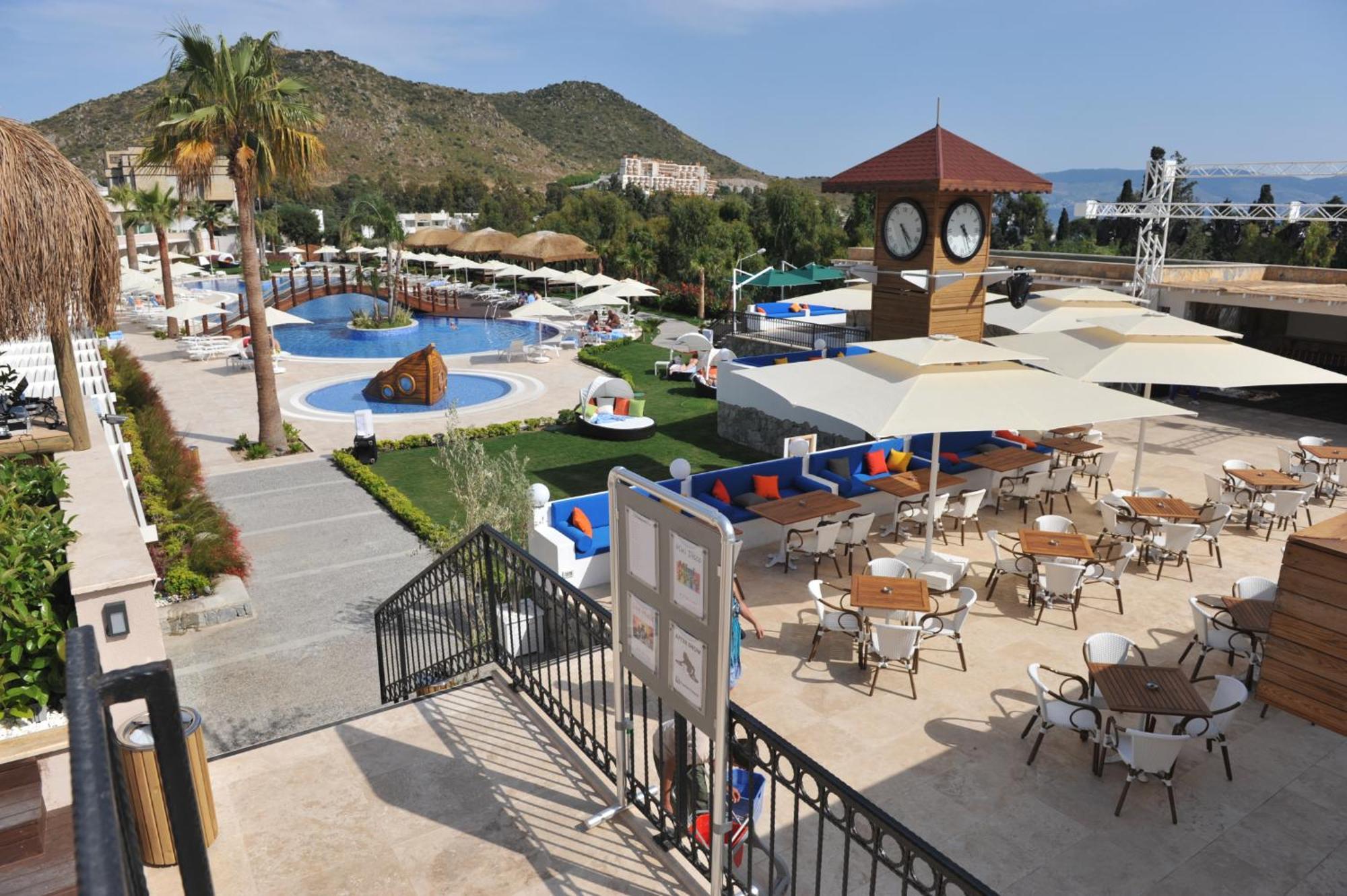 Bellazure Resort Turgutreis
