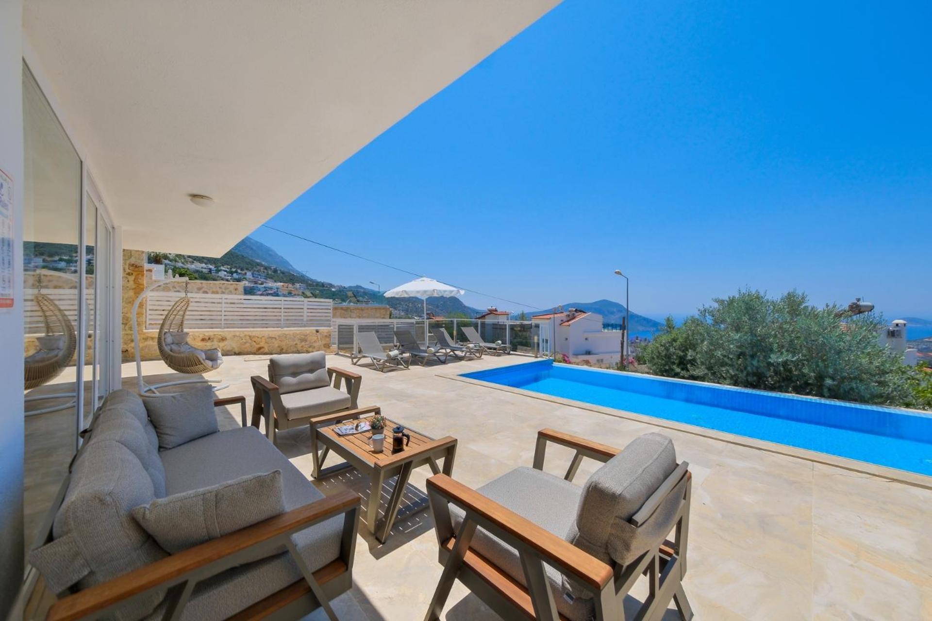 Villa Lumiere 2 *
