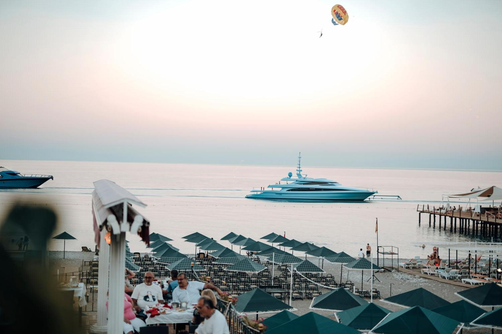 Aleria Belport Hotel