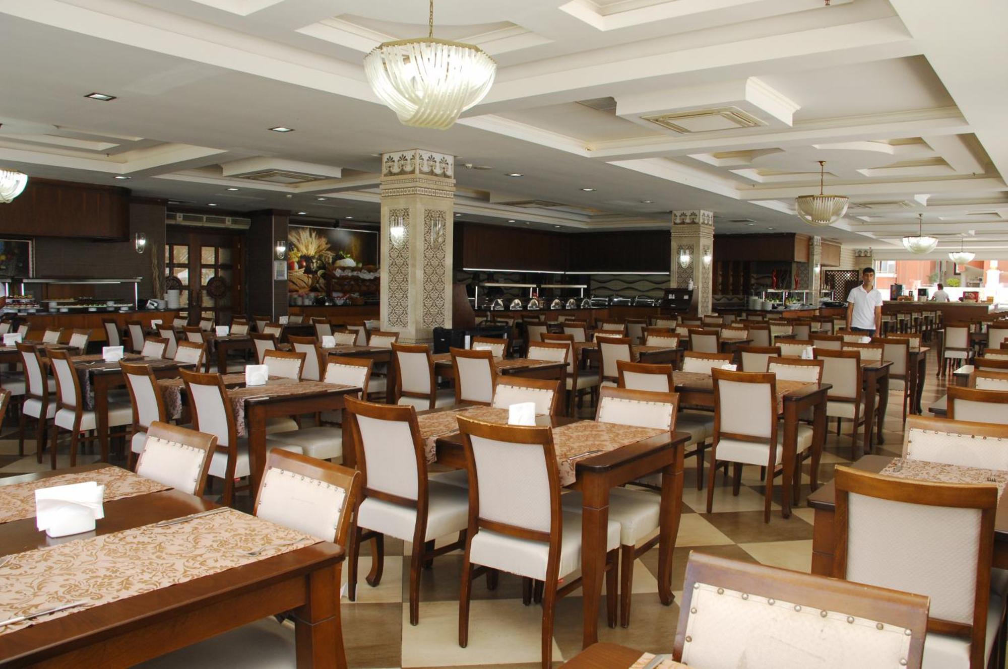 Hotel White Gold &