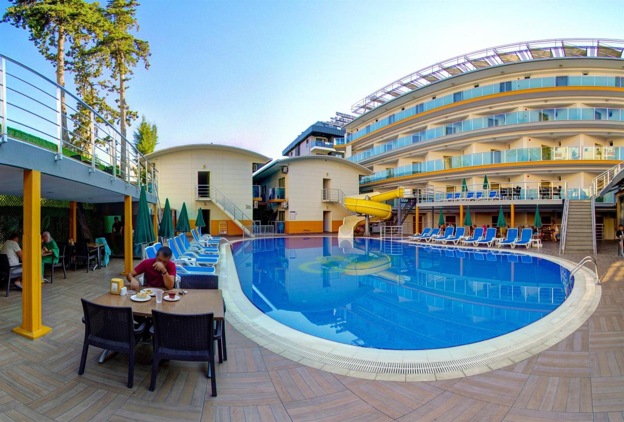 Hotel Arsi Enfi 4*
