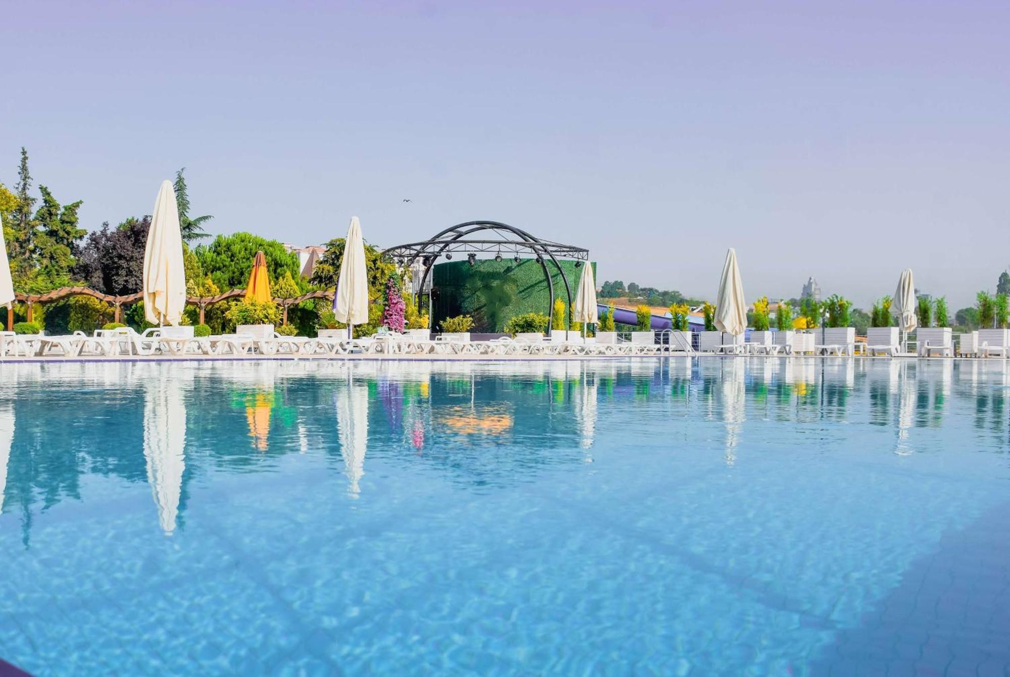 Ramada By Wyndham Hotel Tekirdag