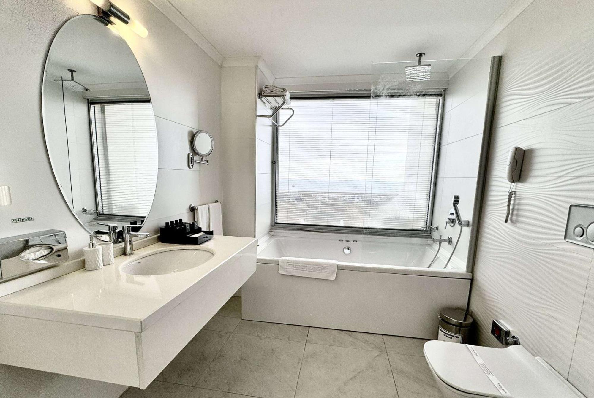Hotel Ramada By Wyndham 5*