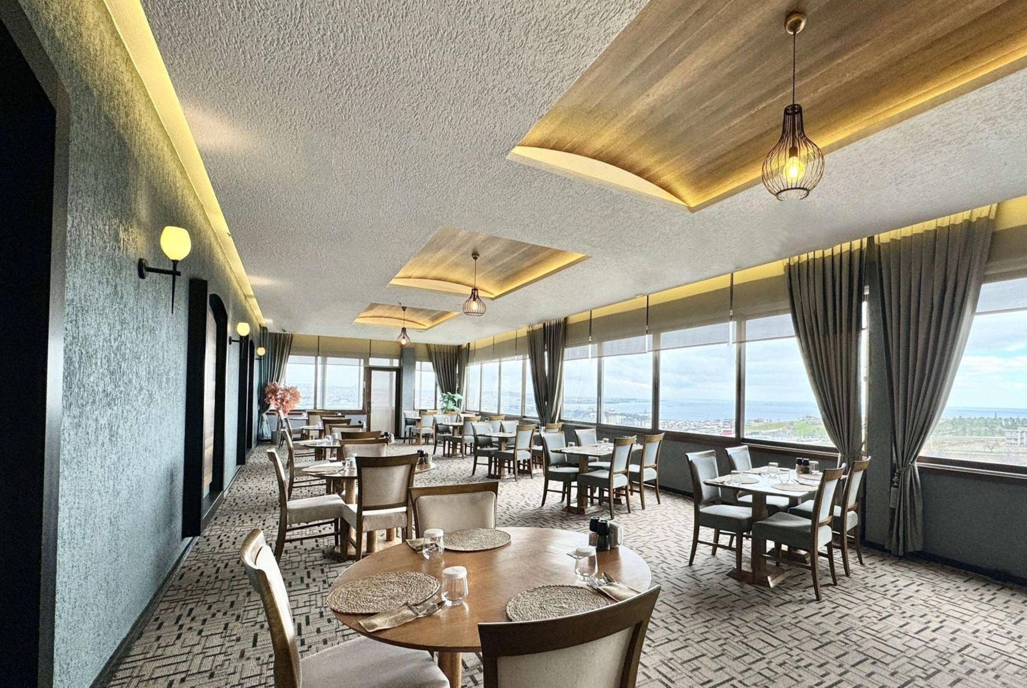 Ramada By Wyndham Hotel 5*
