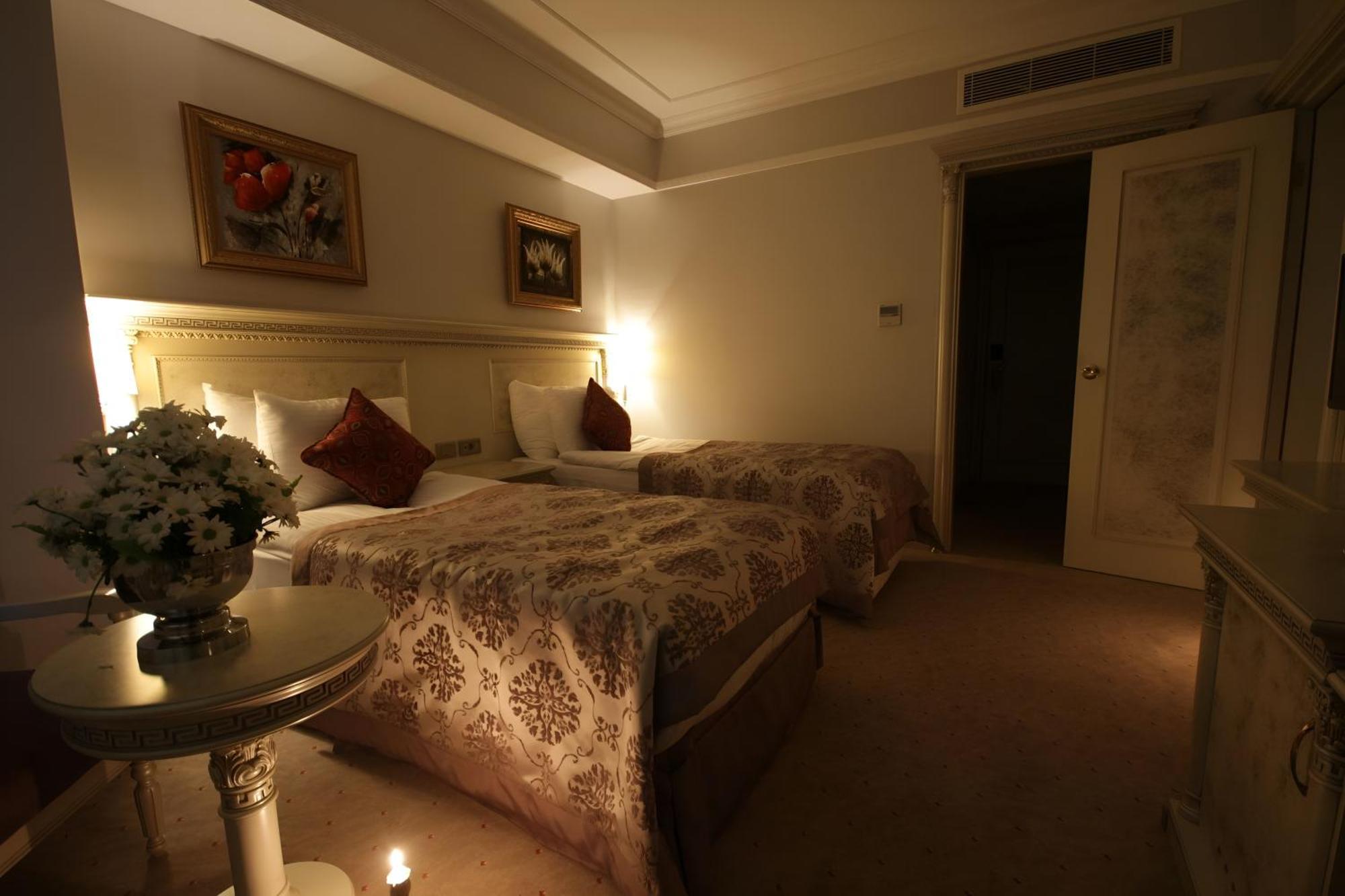 Demir Hotel 4*