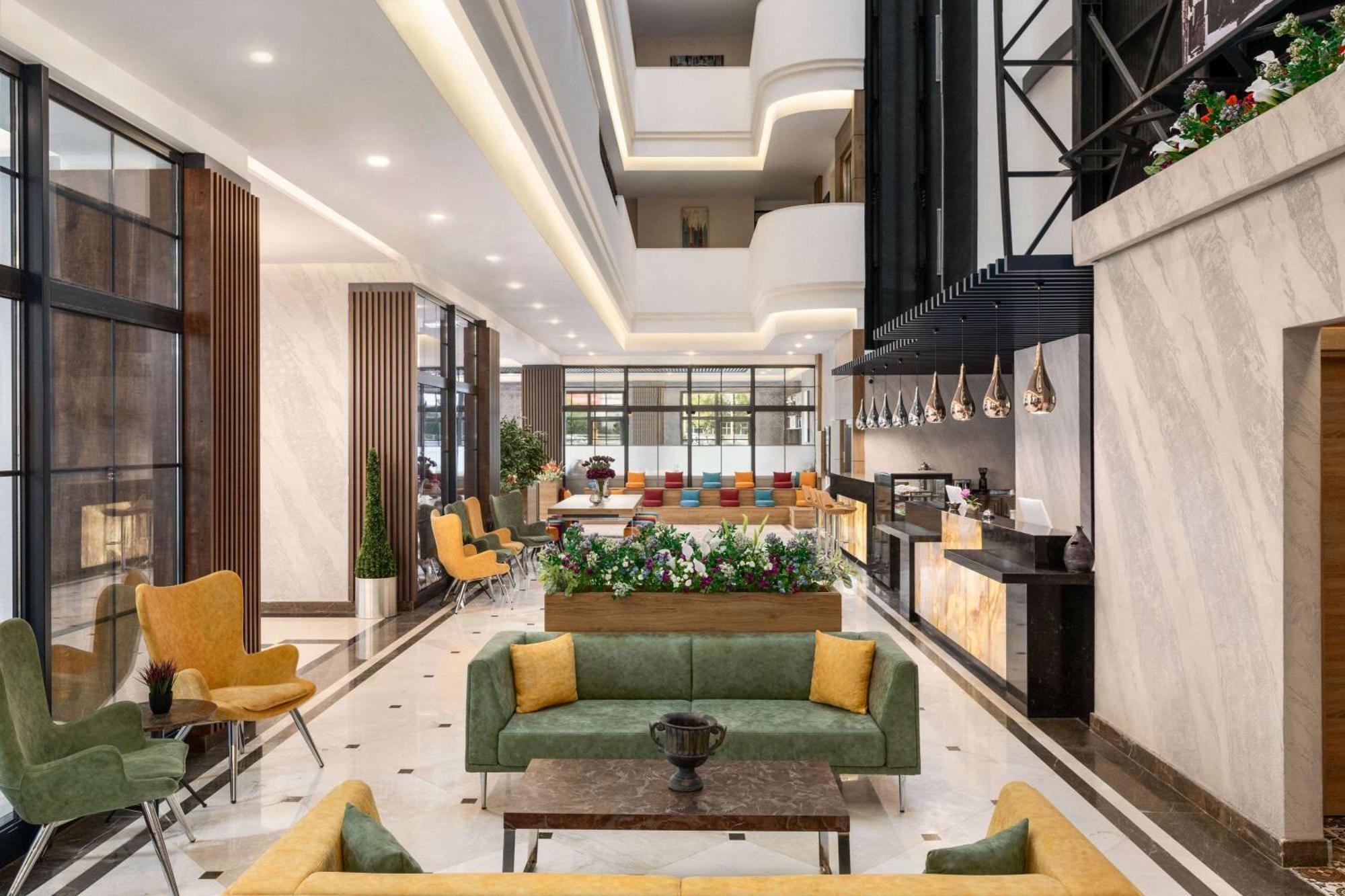Ramada Encore By Wyndham Basin Express 4* Istanbul