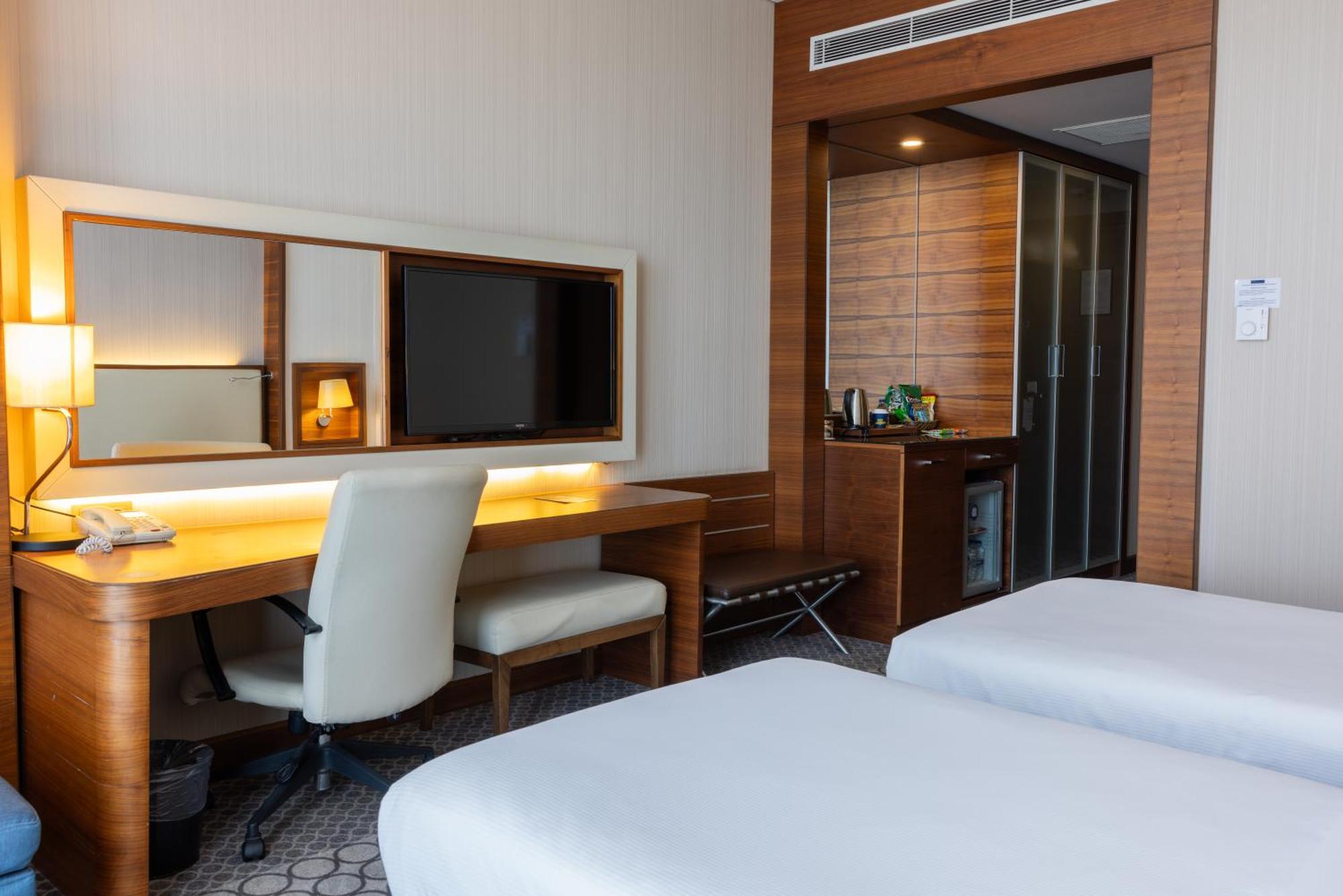 Hotel Anemon Grand