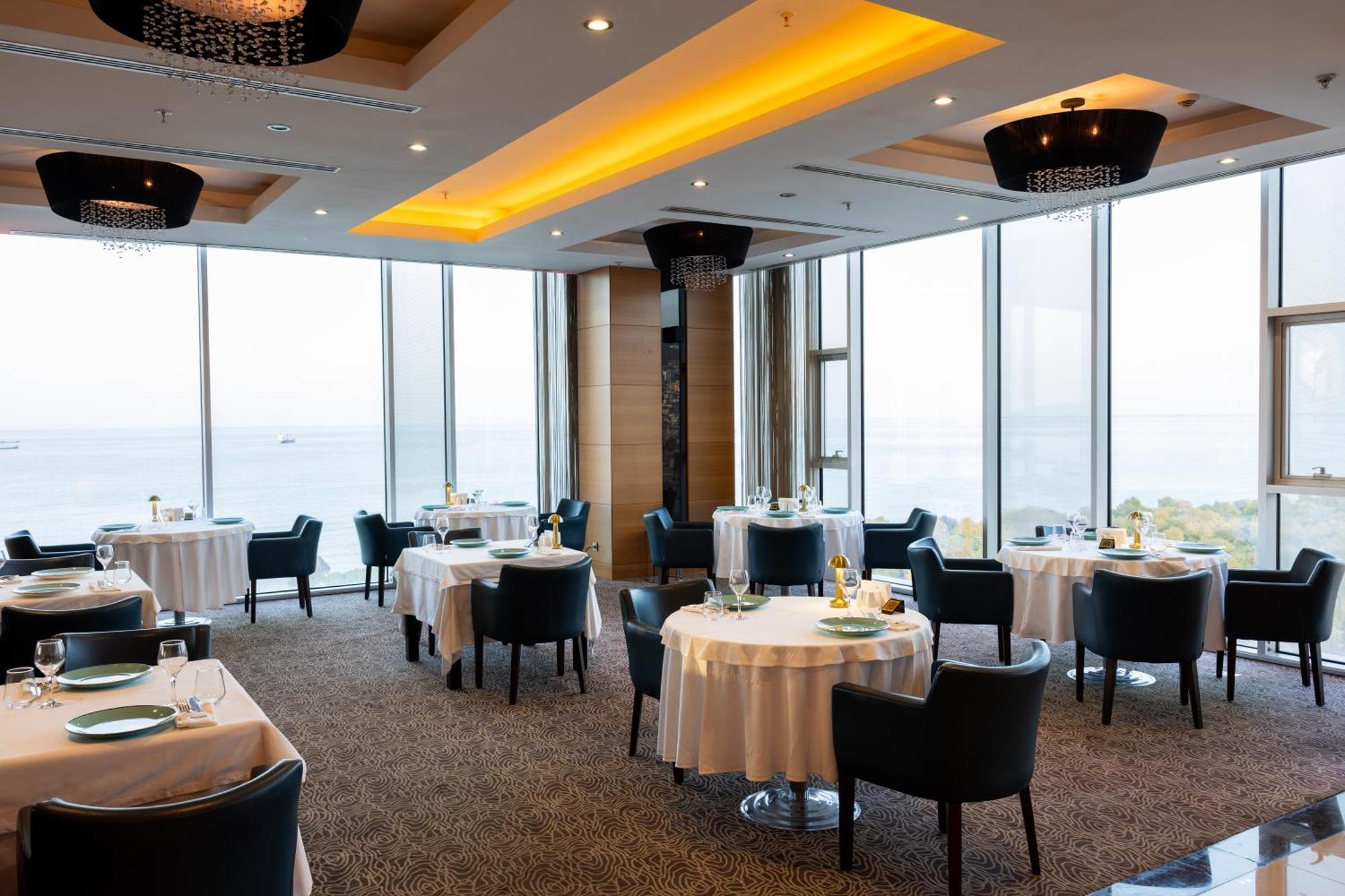 Hotel Anemon Grand 5*