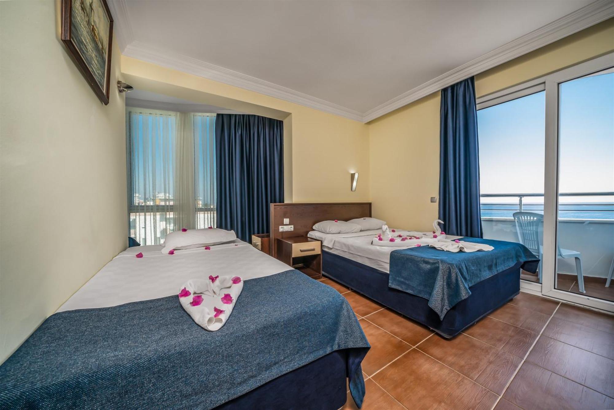 Arsi Blue Hotel 4*