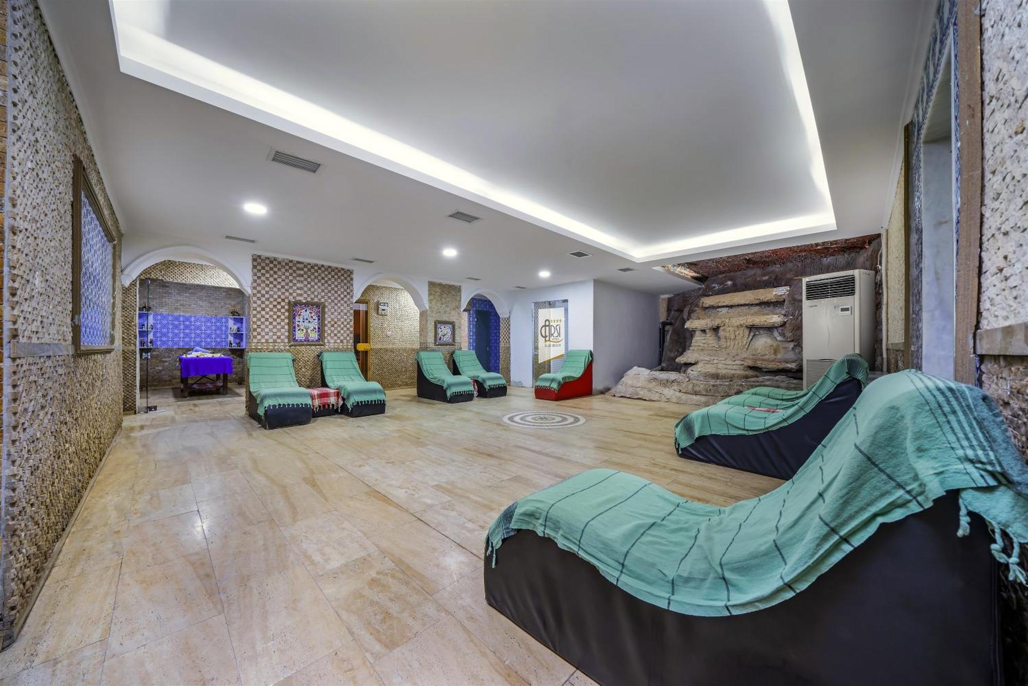 Arsi Blue Hotel 4*