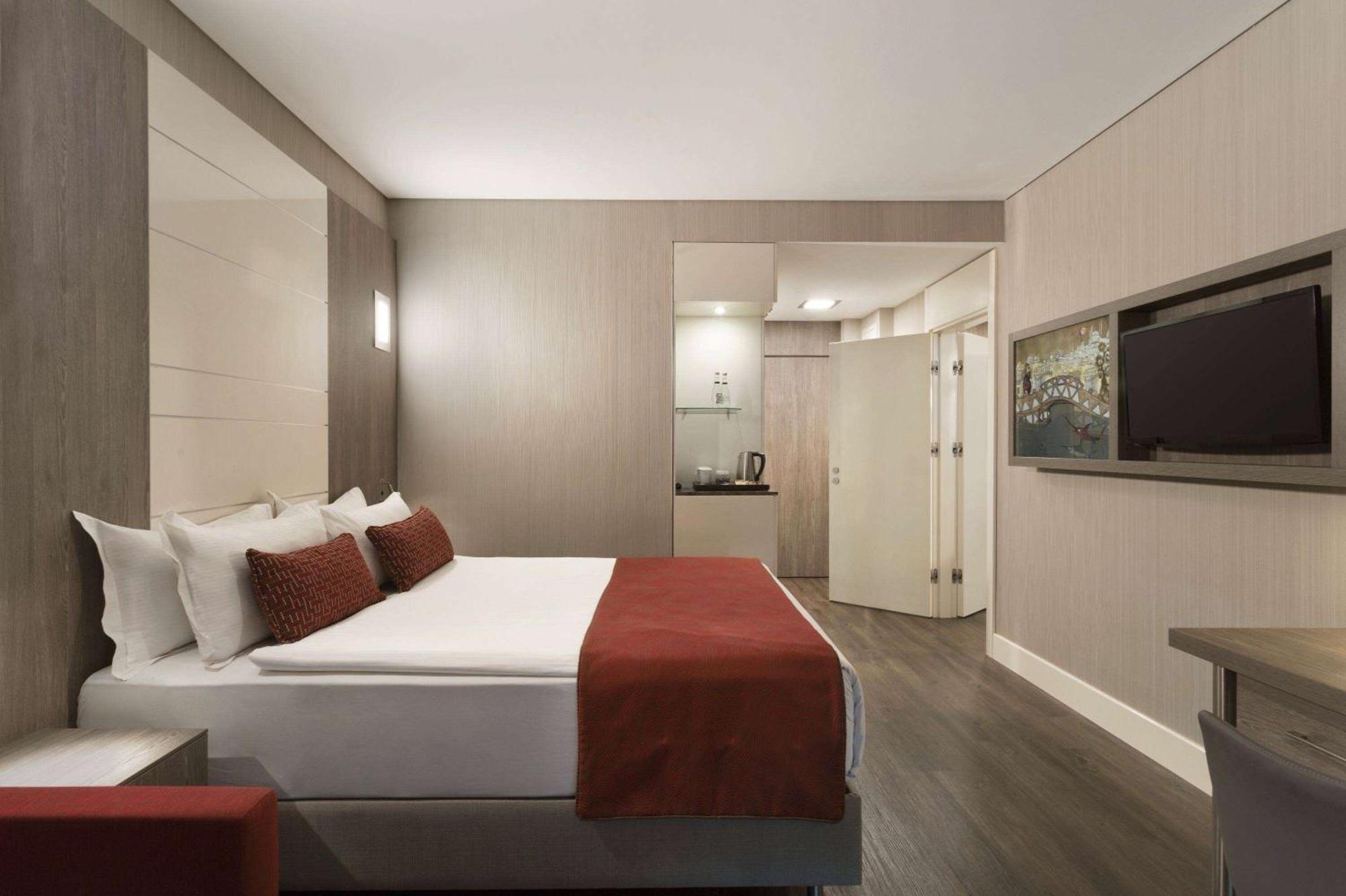 Ramada Encore Bayrampasa