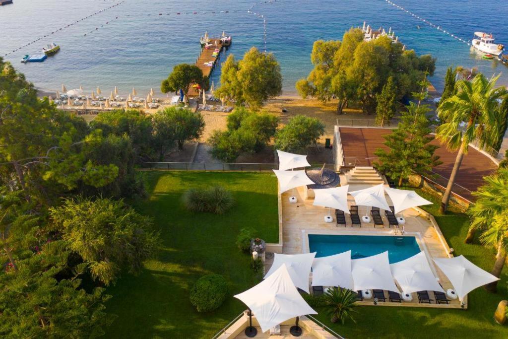 Farrys Boutique & Club - Hotel
