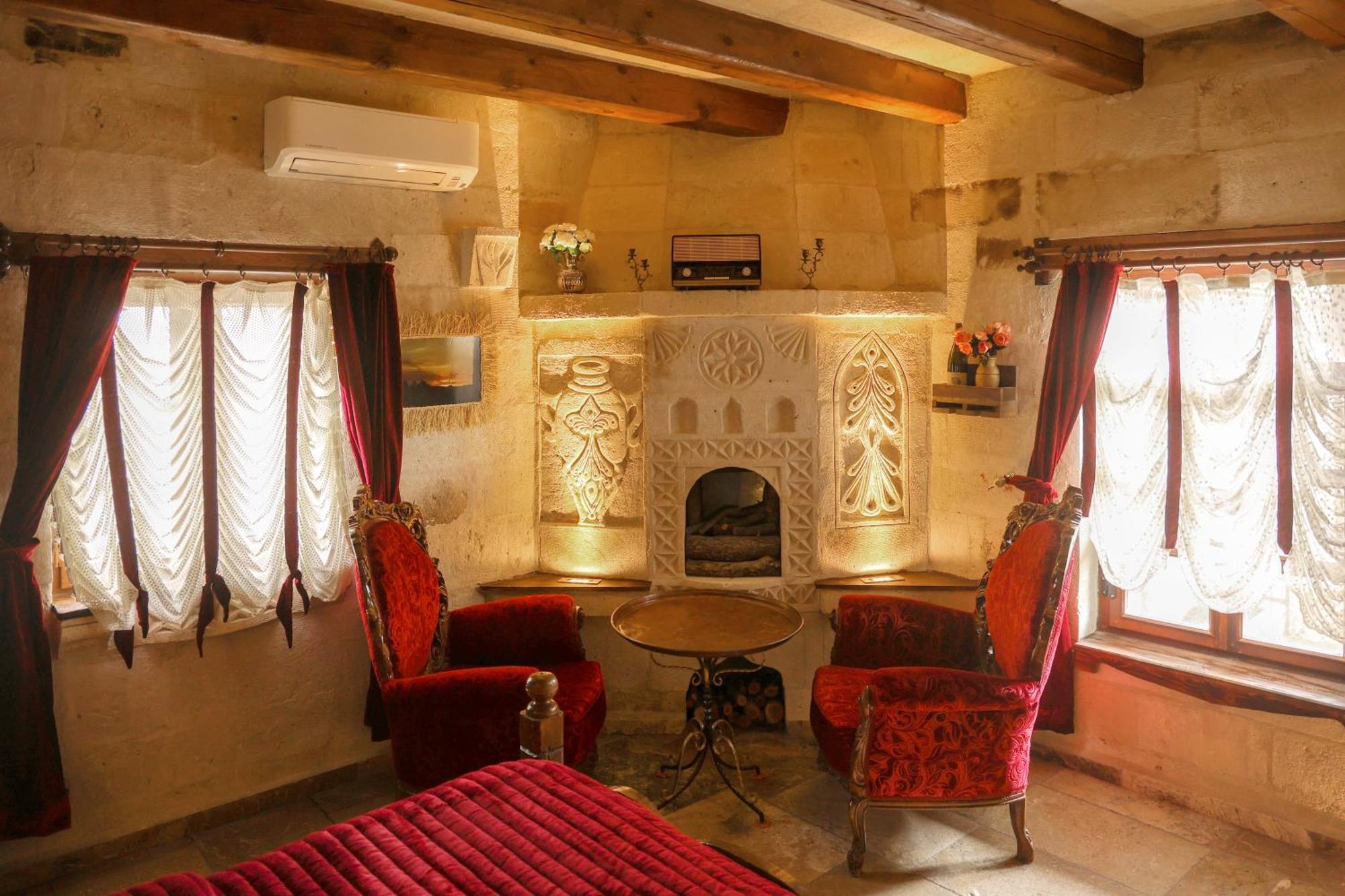 Maccan Cave Hotel