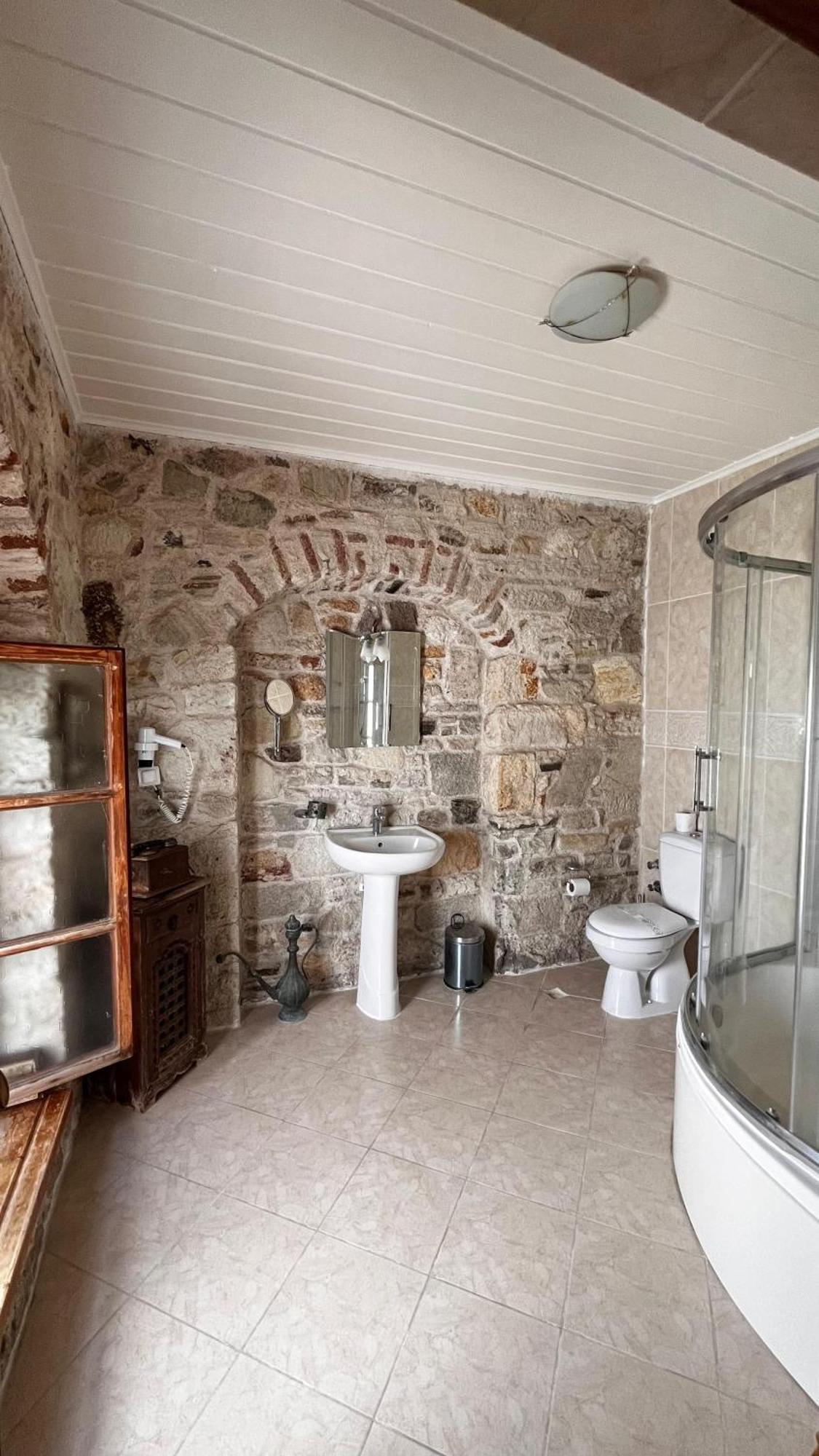 Hotel Antik