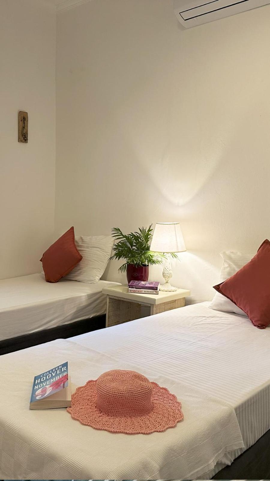 Hotel Kefi & 3*