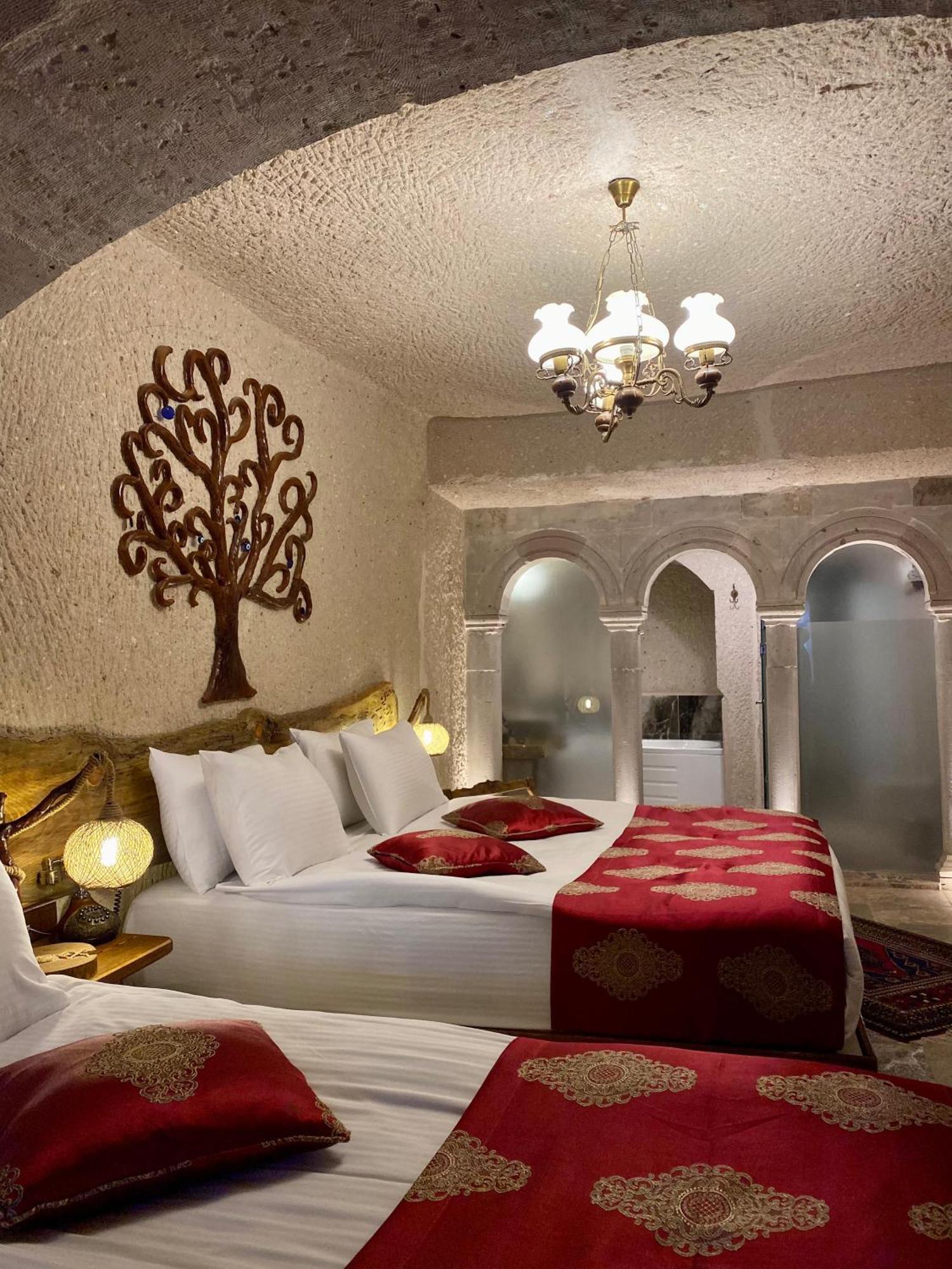 Hotel Aren Cave And Art Gallery 2*
