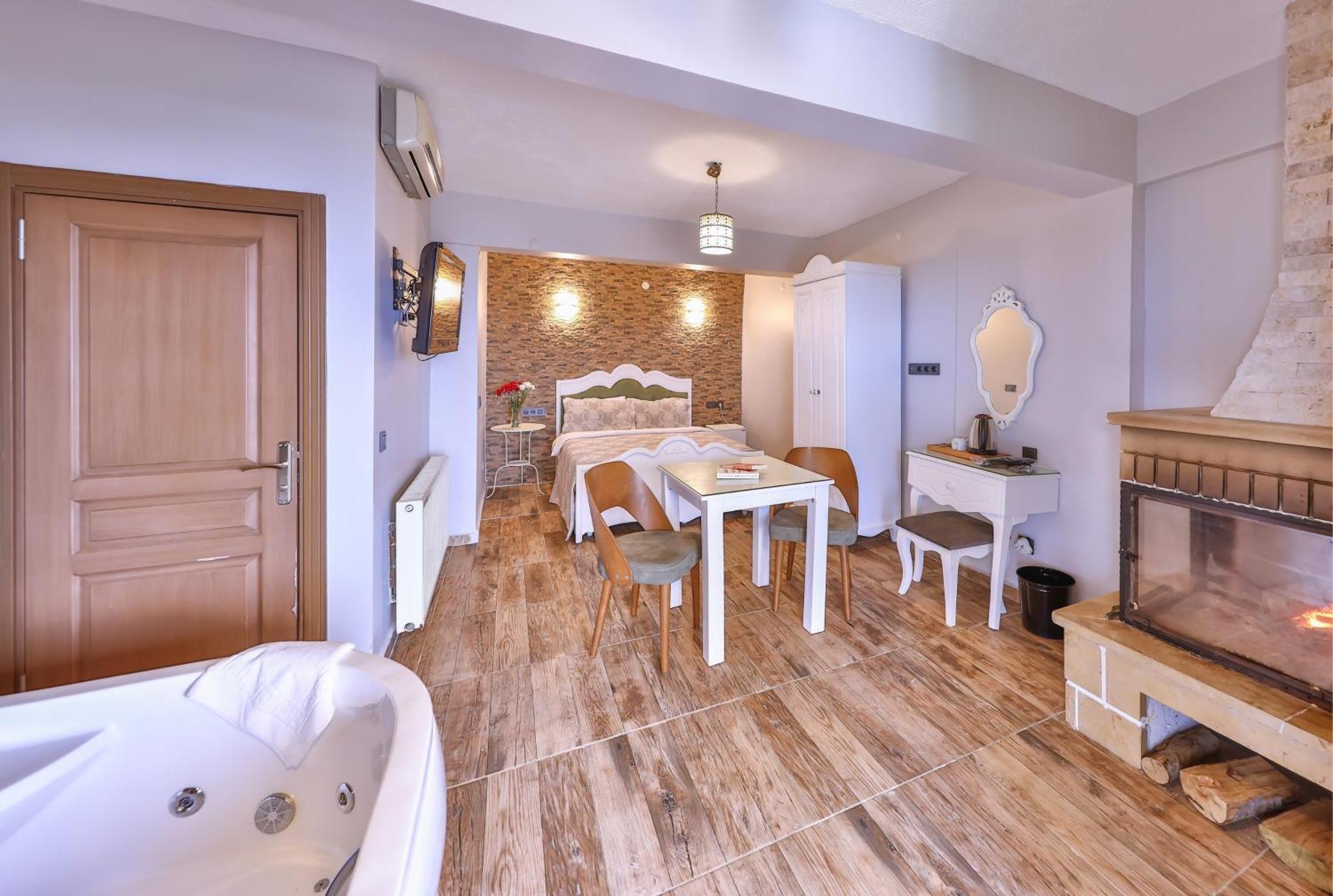 Teras Garden & Bungalow