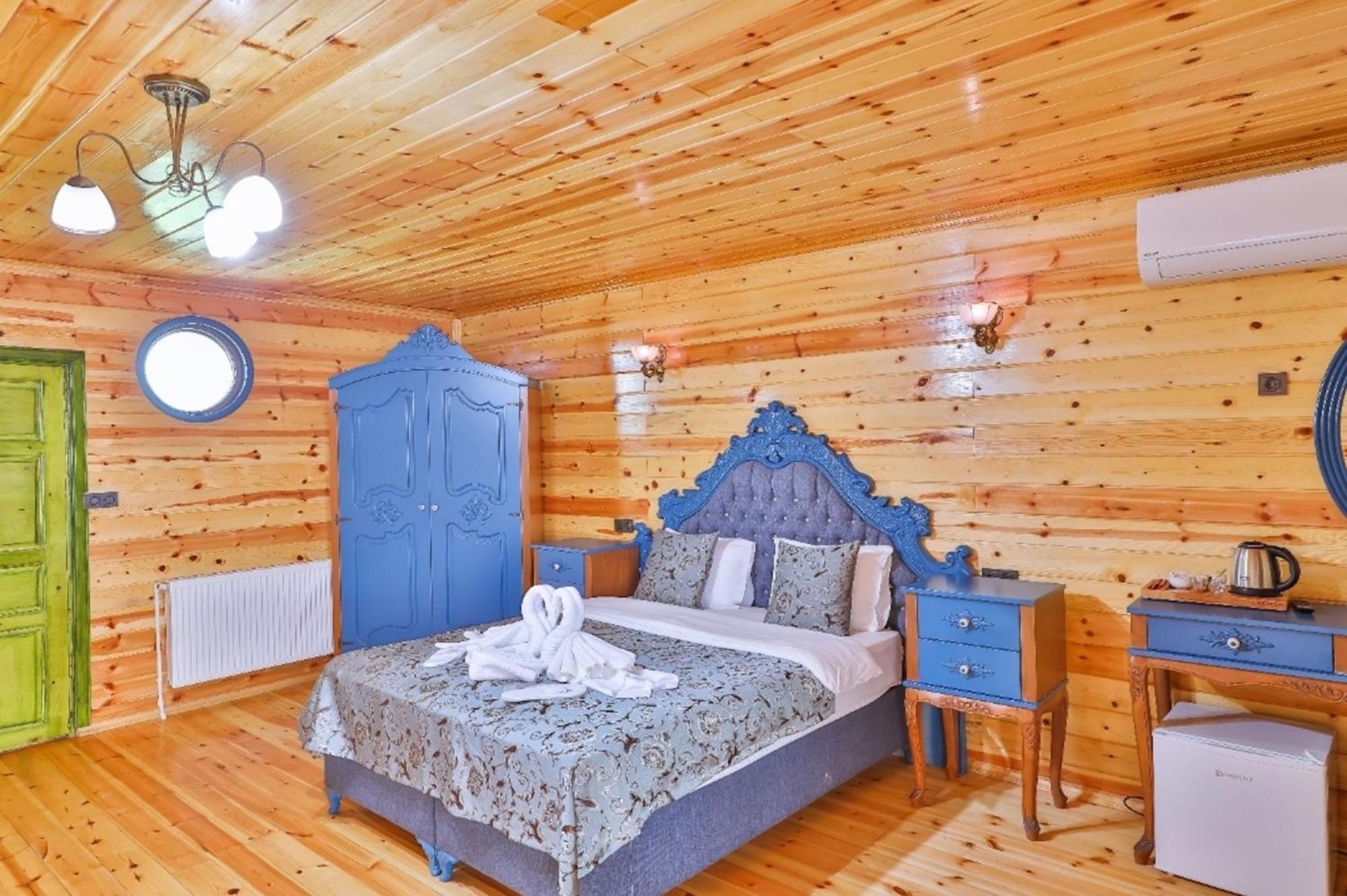 Hotel Teras Garden & Bungalow