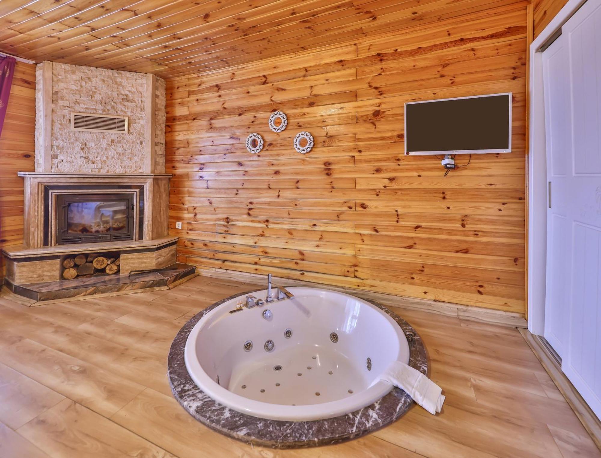 Teras Garden & Bungalow Hotel