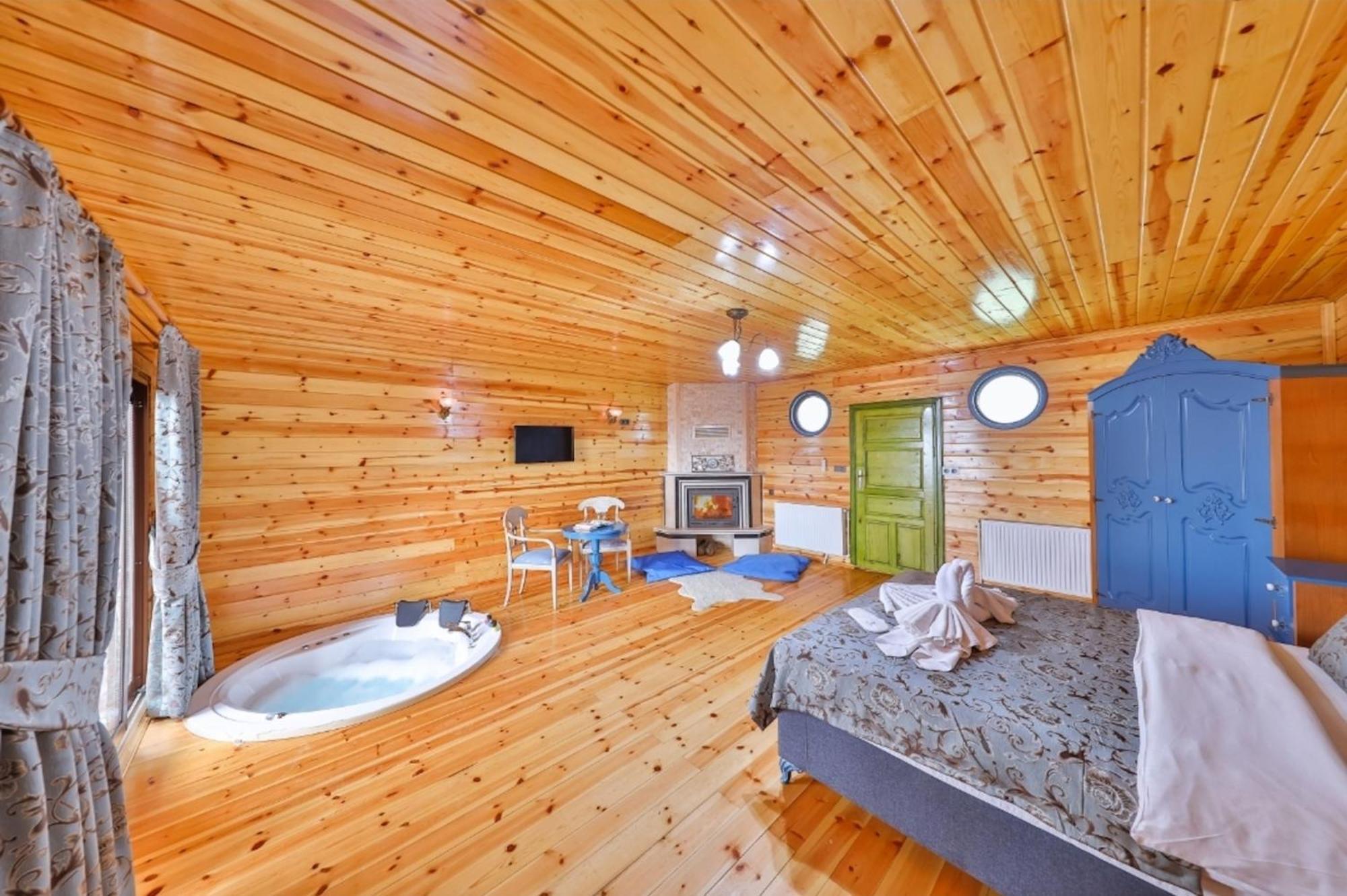 Hotel Teras Garden & Bungalow *