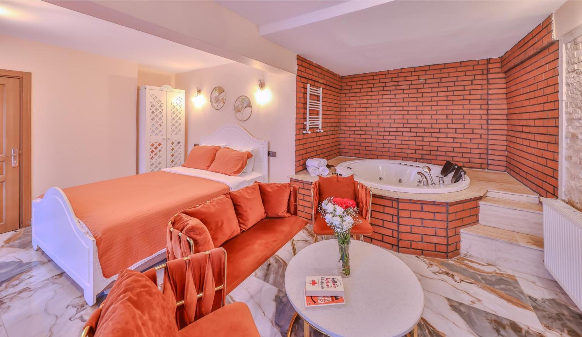 Teras Garden & Bungalow Hotel