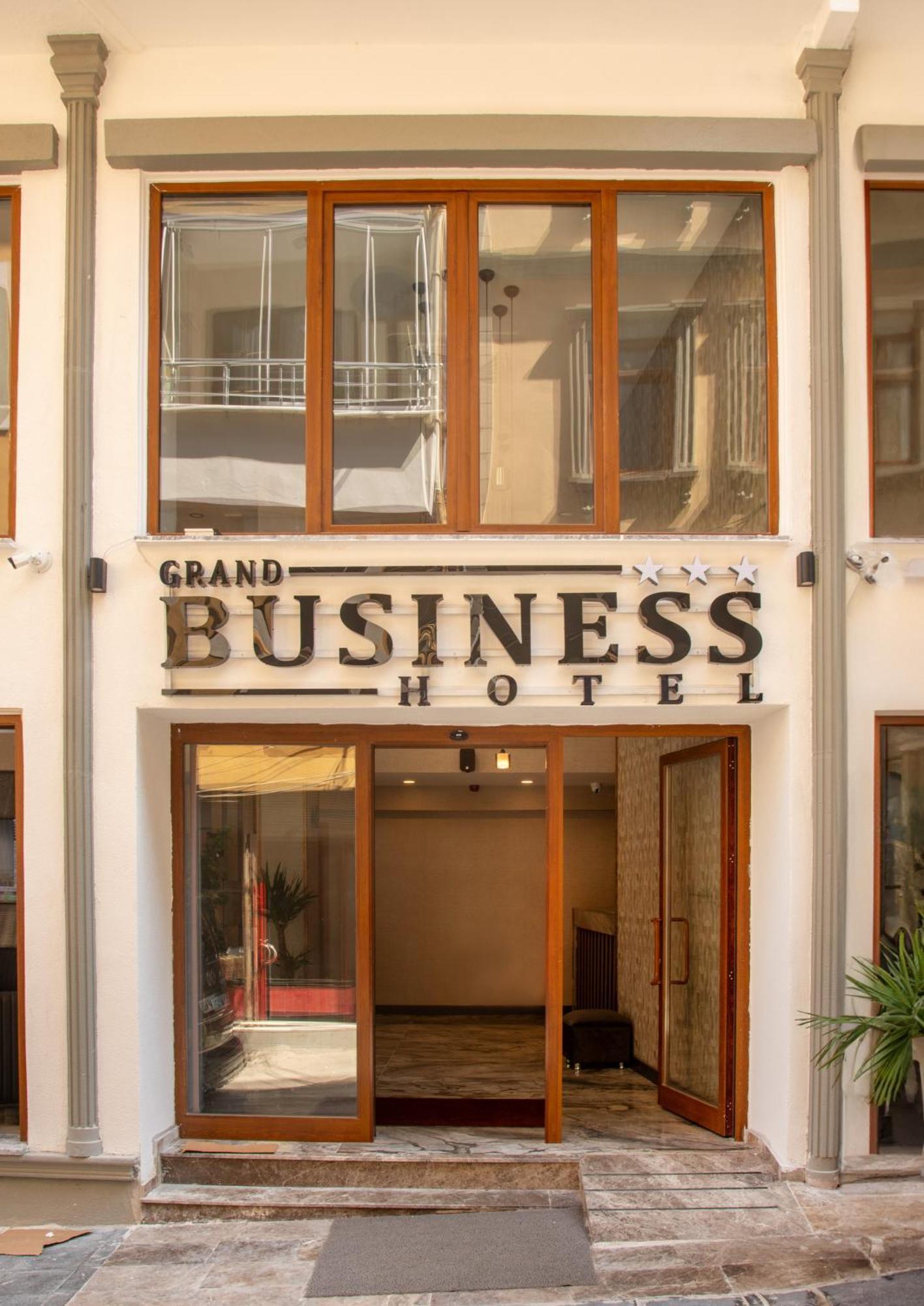 Grand Business