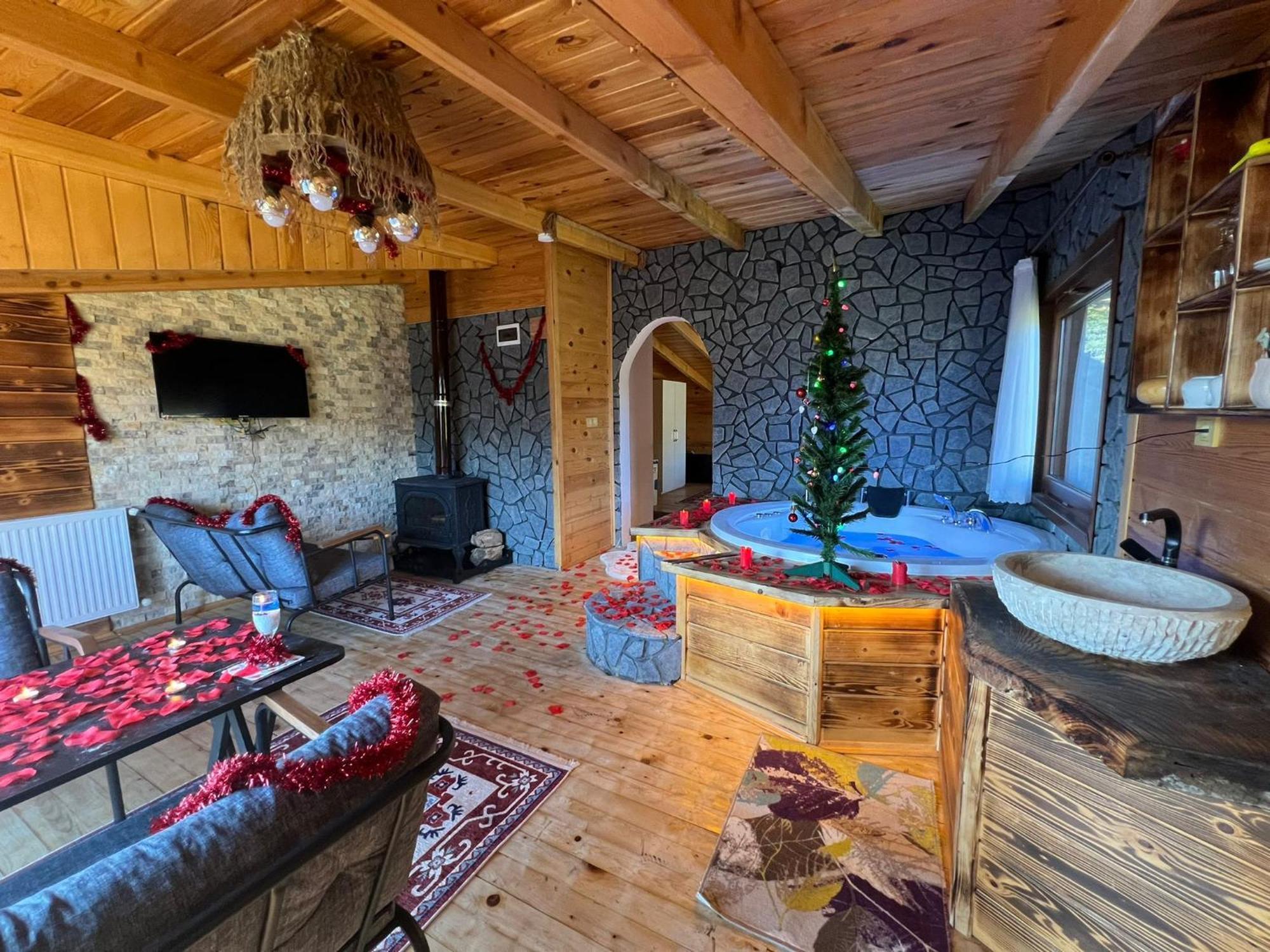 Hotel Peruma Camlihemsin
