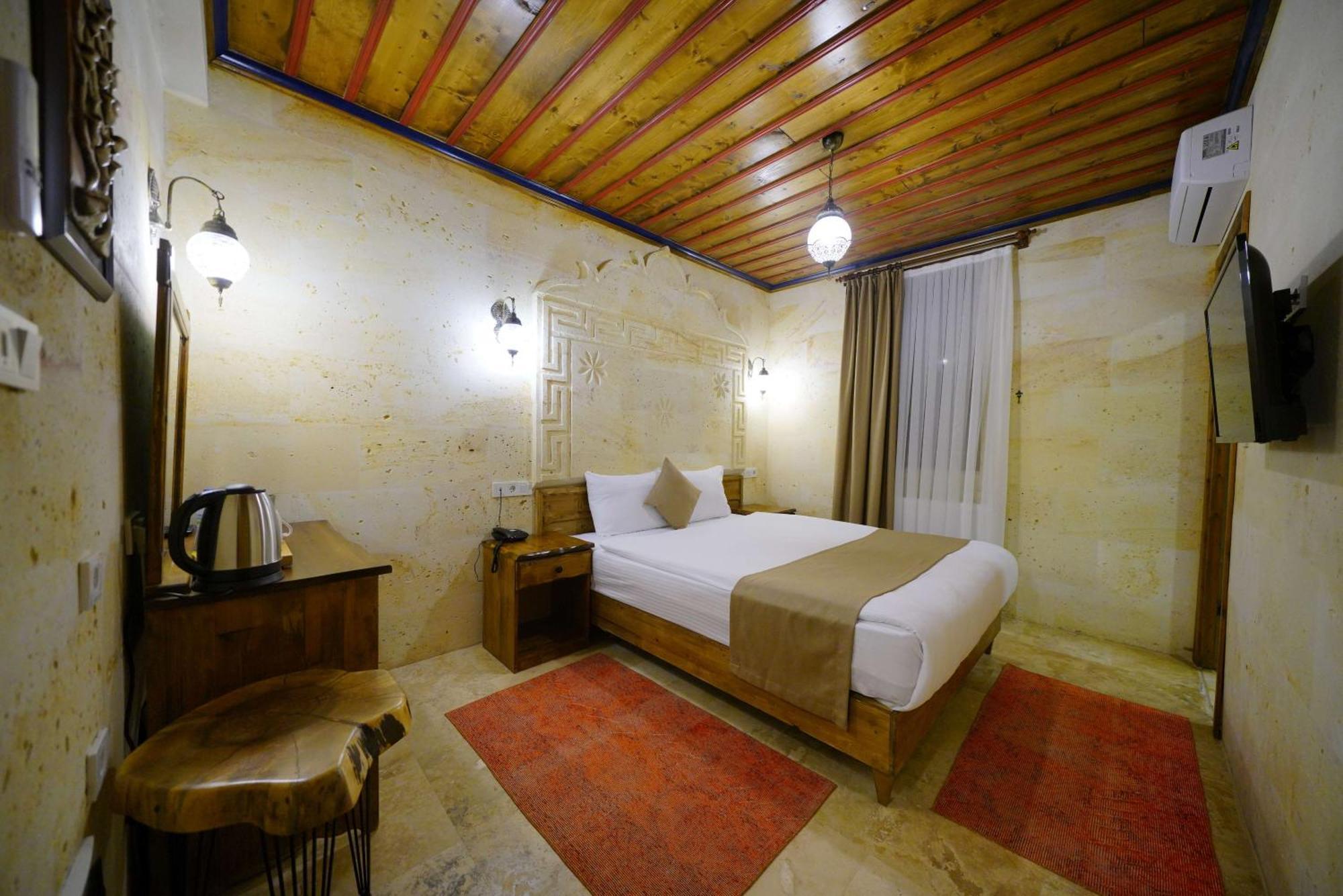 Enjoy Stone Hotel *