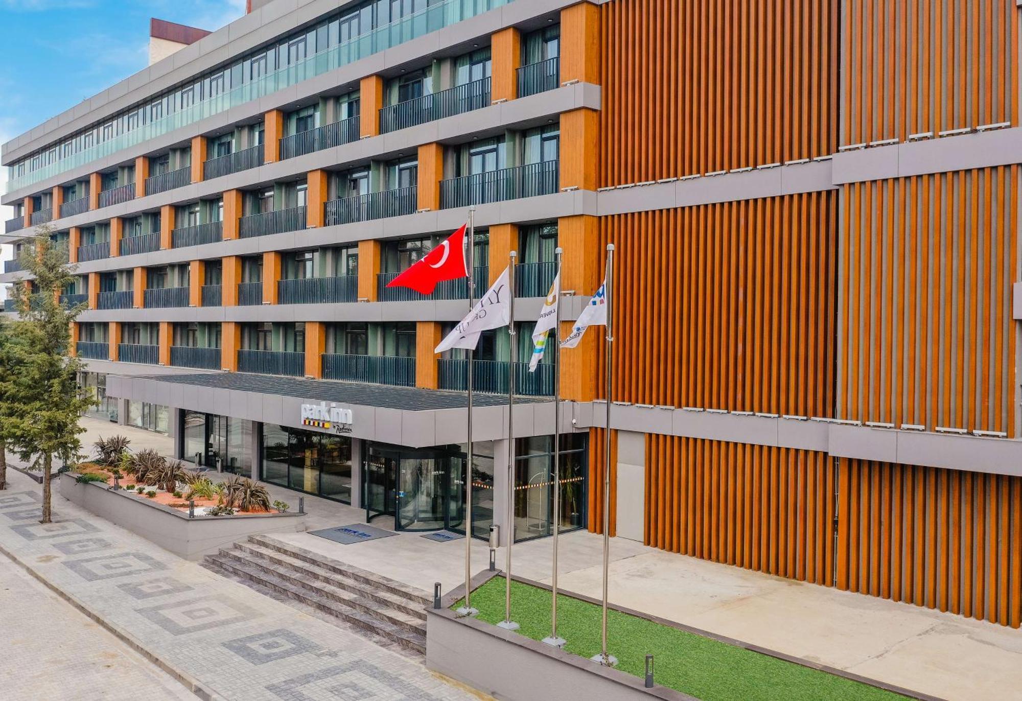 Park By Radisson Yalova Center Hotel 4*