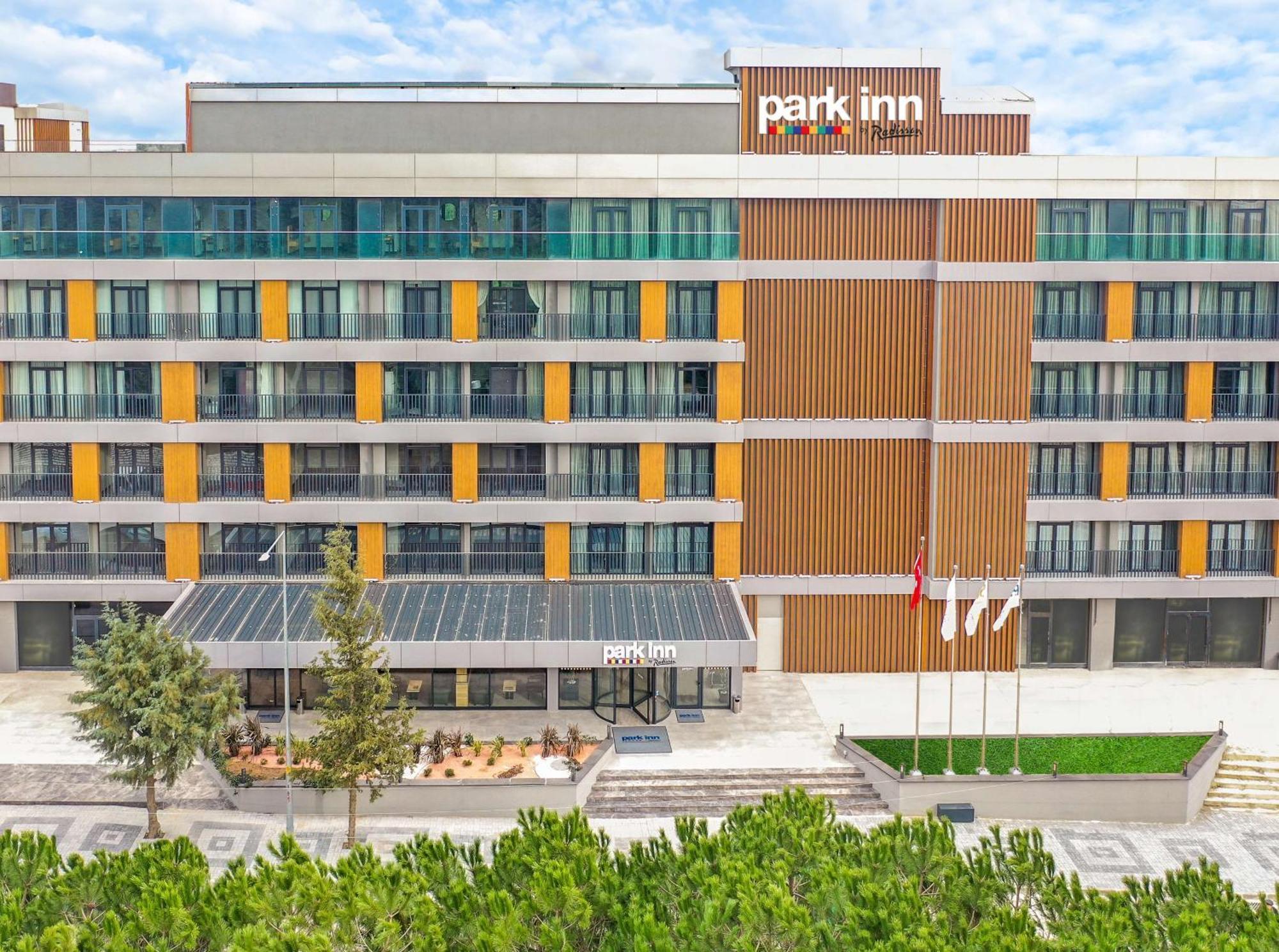 Park By Radisson Yalova Center Hotel 4*