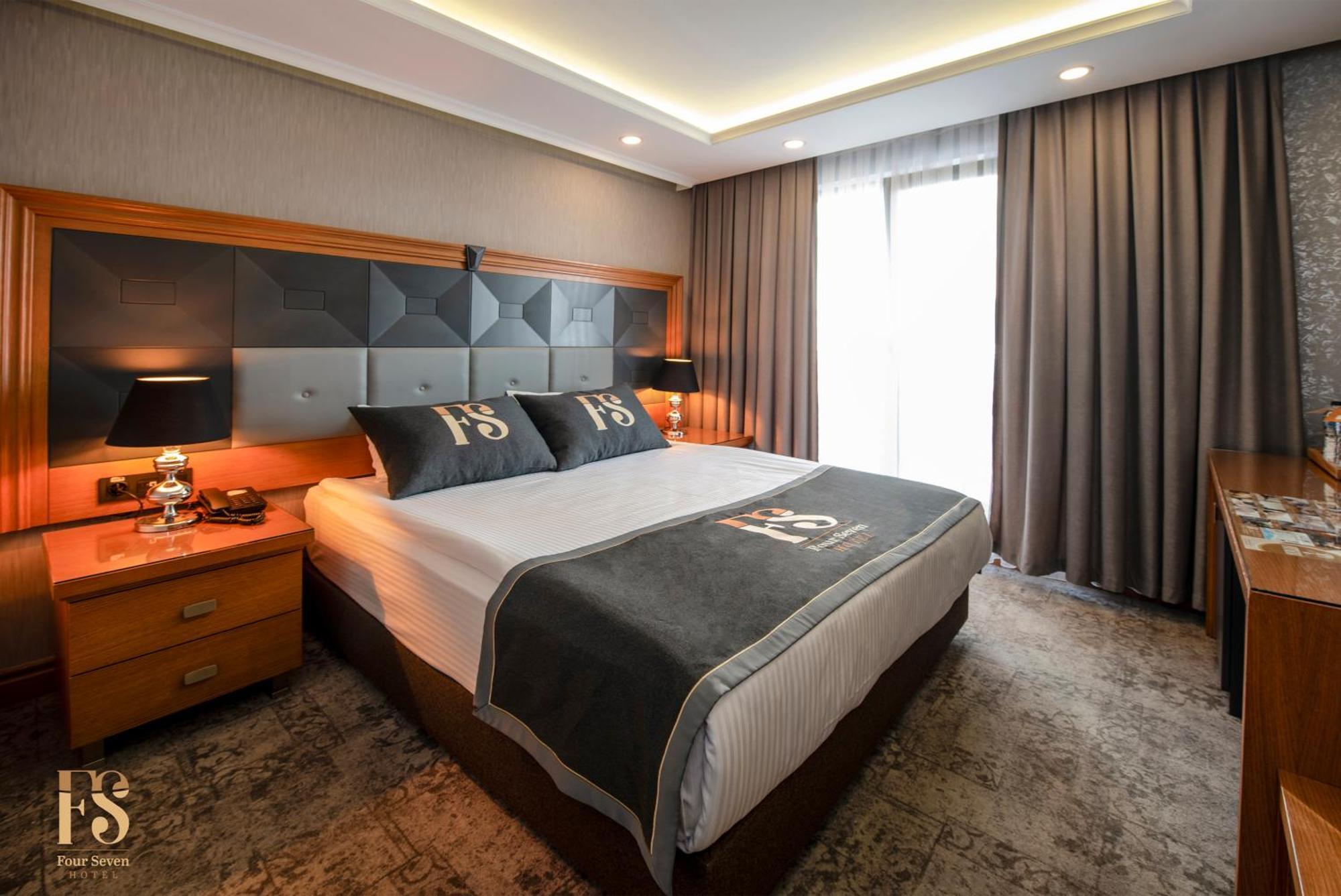 Hotel Four Seven 4*