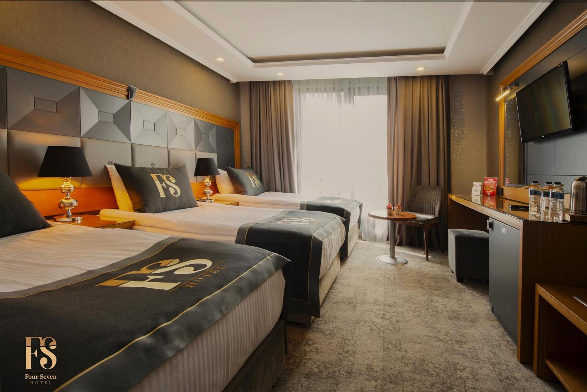 Four Seven Hotel 4*
