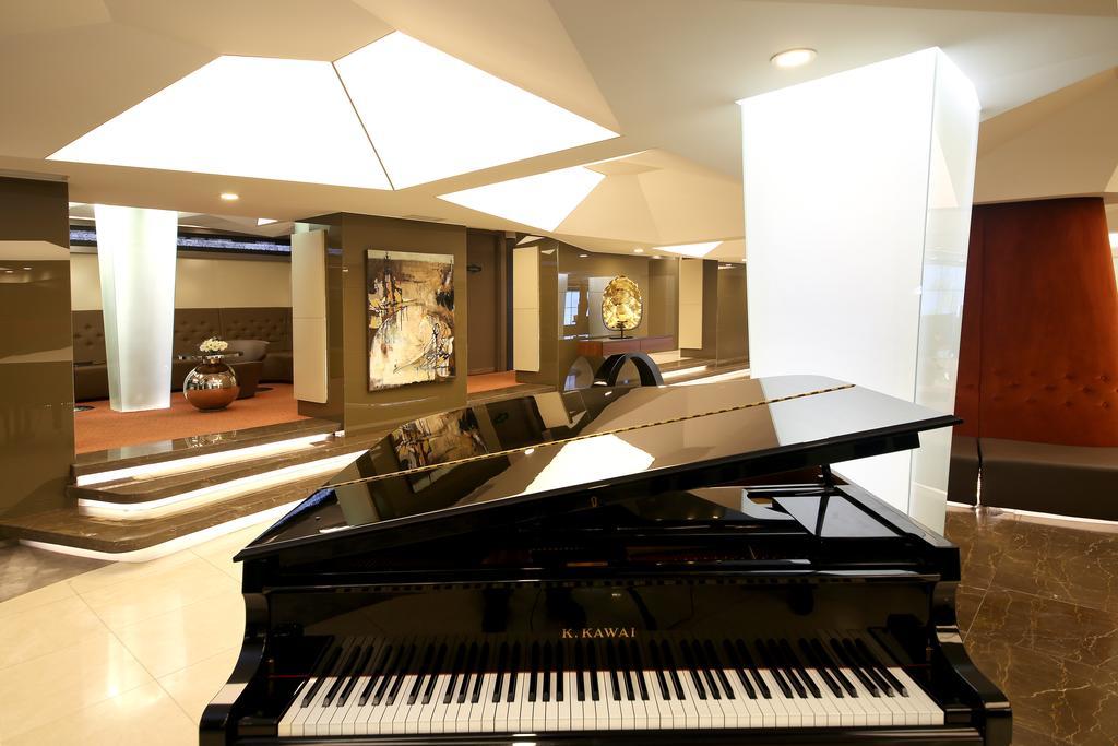 Cartoon Hotel 4*