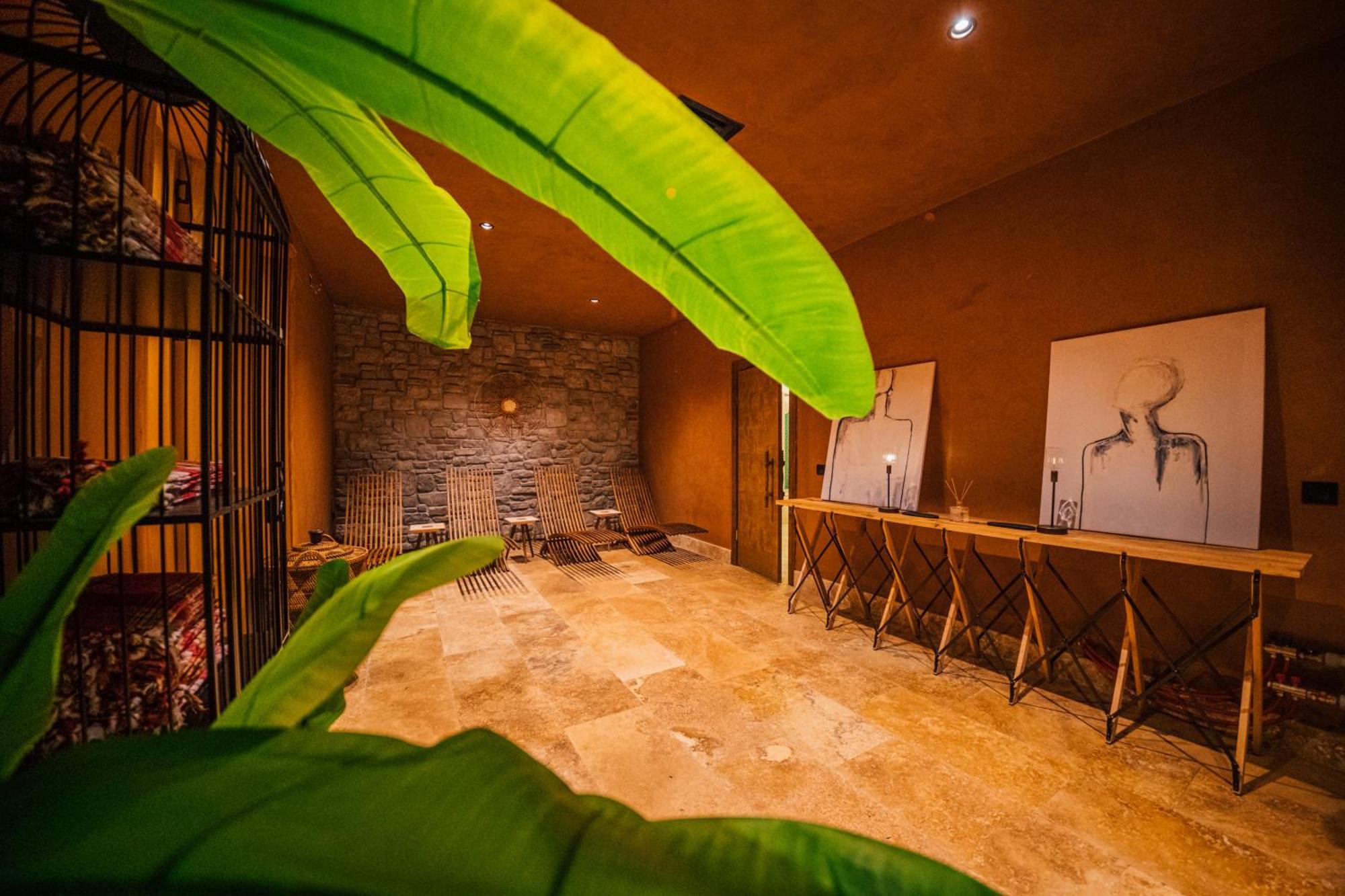Hotel The Remote 5*