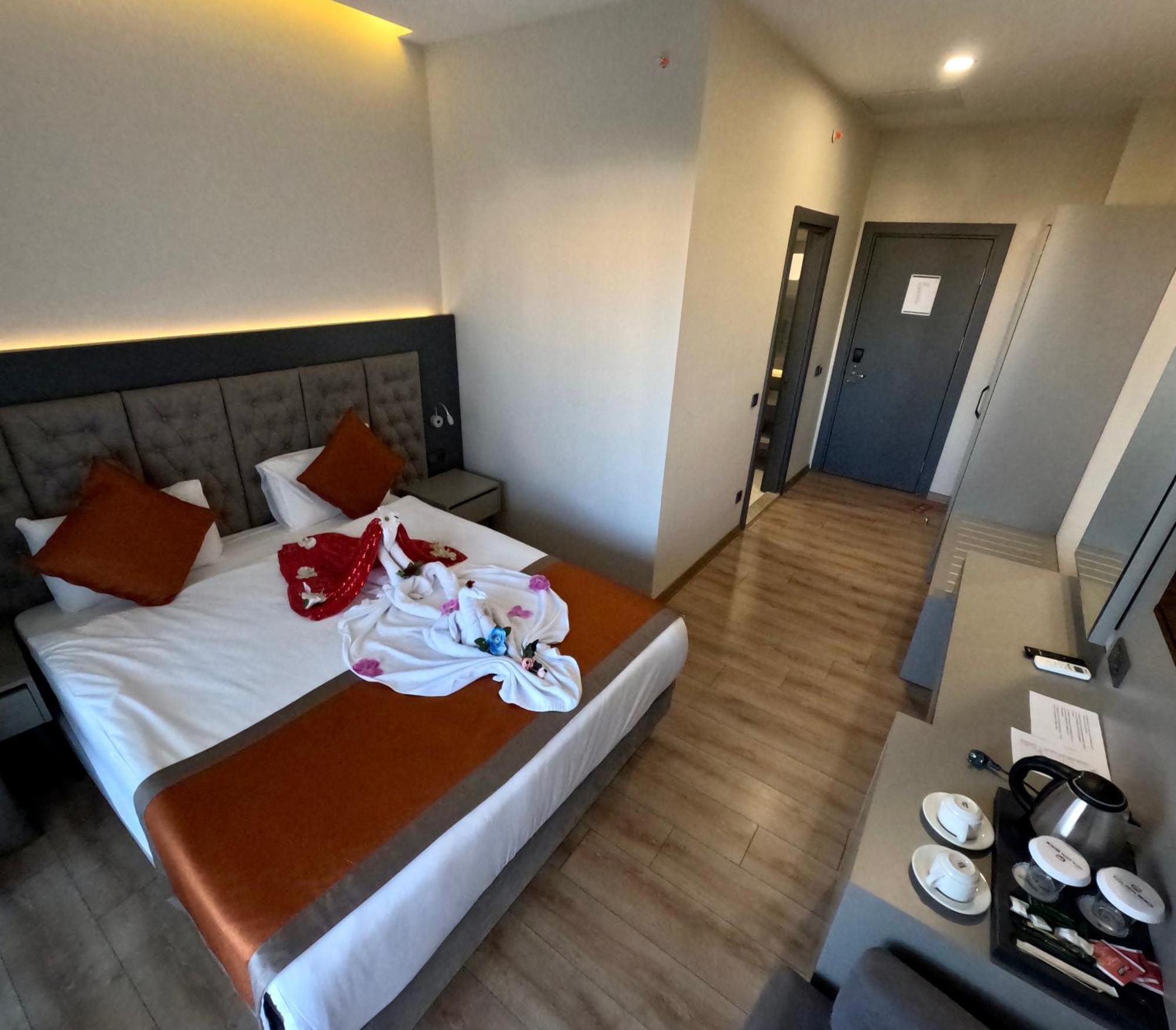 Hotel Golden Rock Hotel&spa 4*
